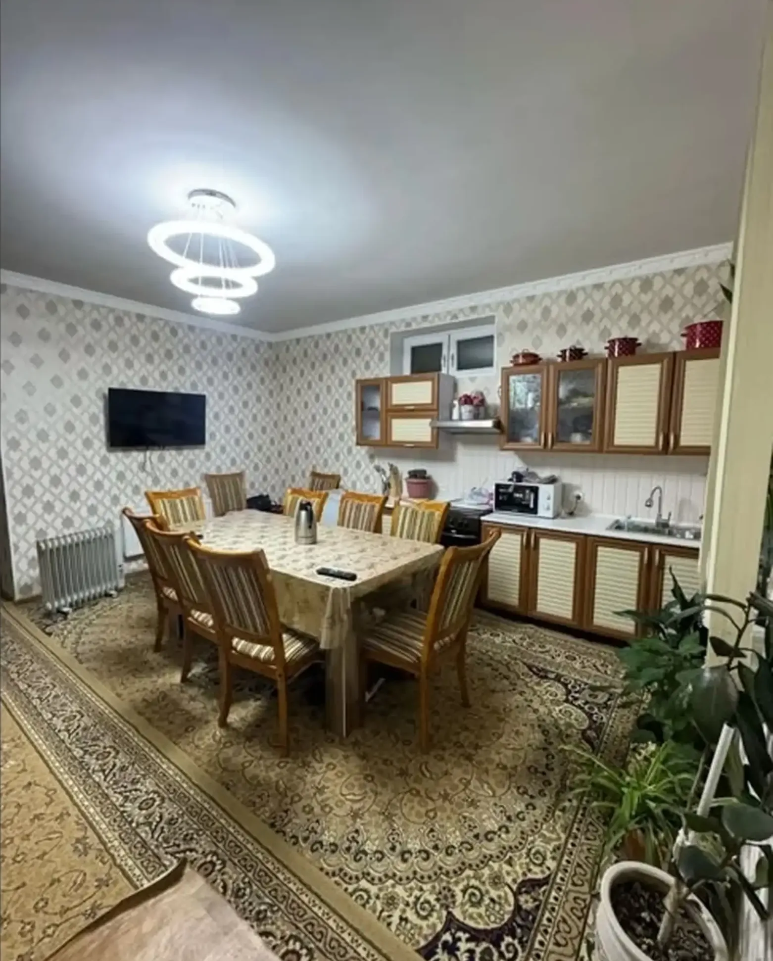Дом, Сомони