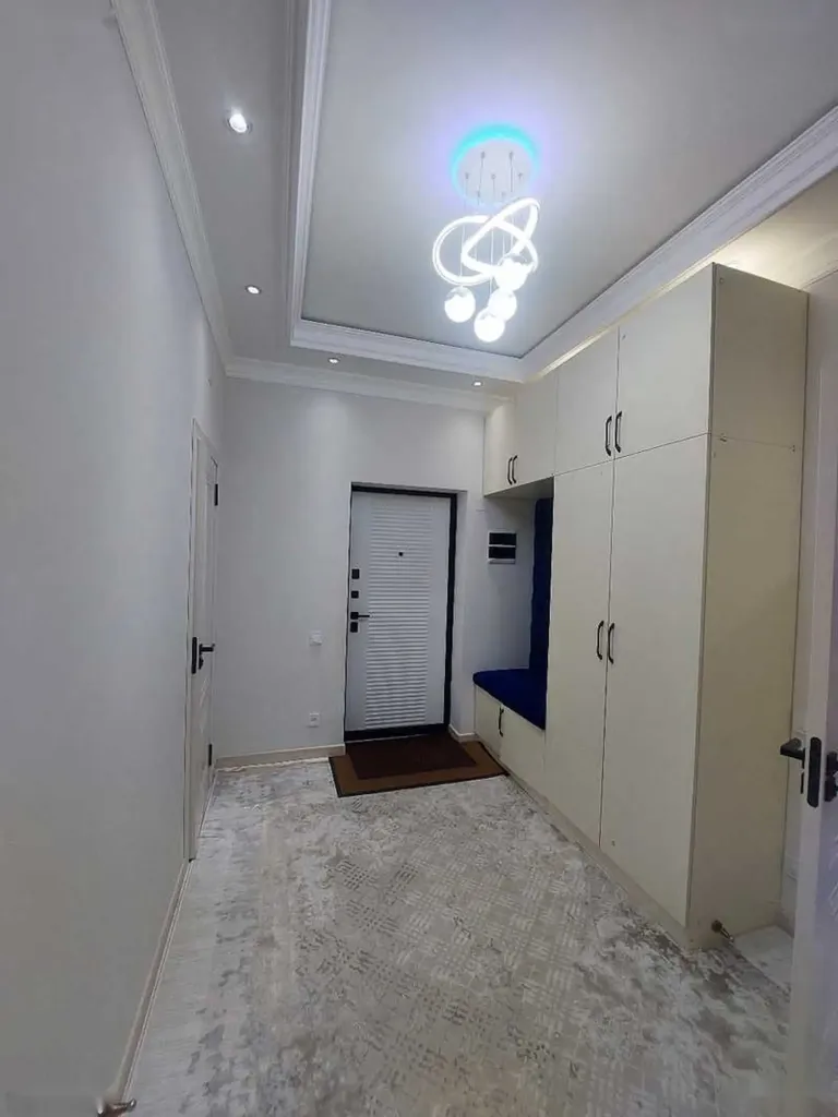 2-комн. квартира, 6 этаж, 70м², Сино