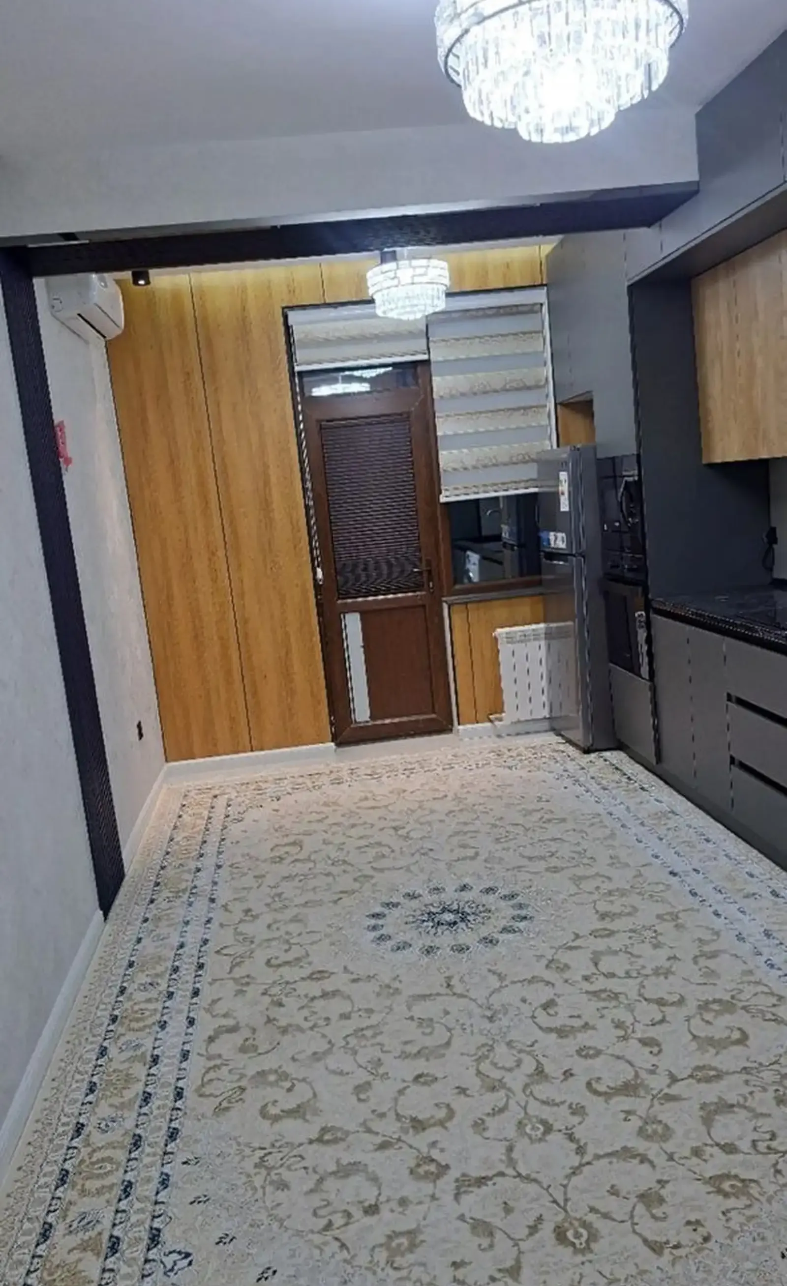 2-комн. квартира, 16 этаж, 70м², Шохмансур
