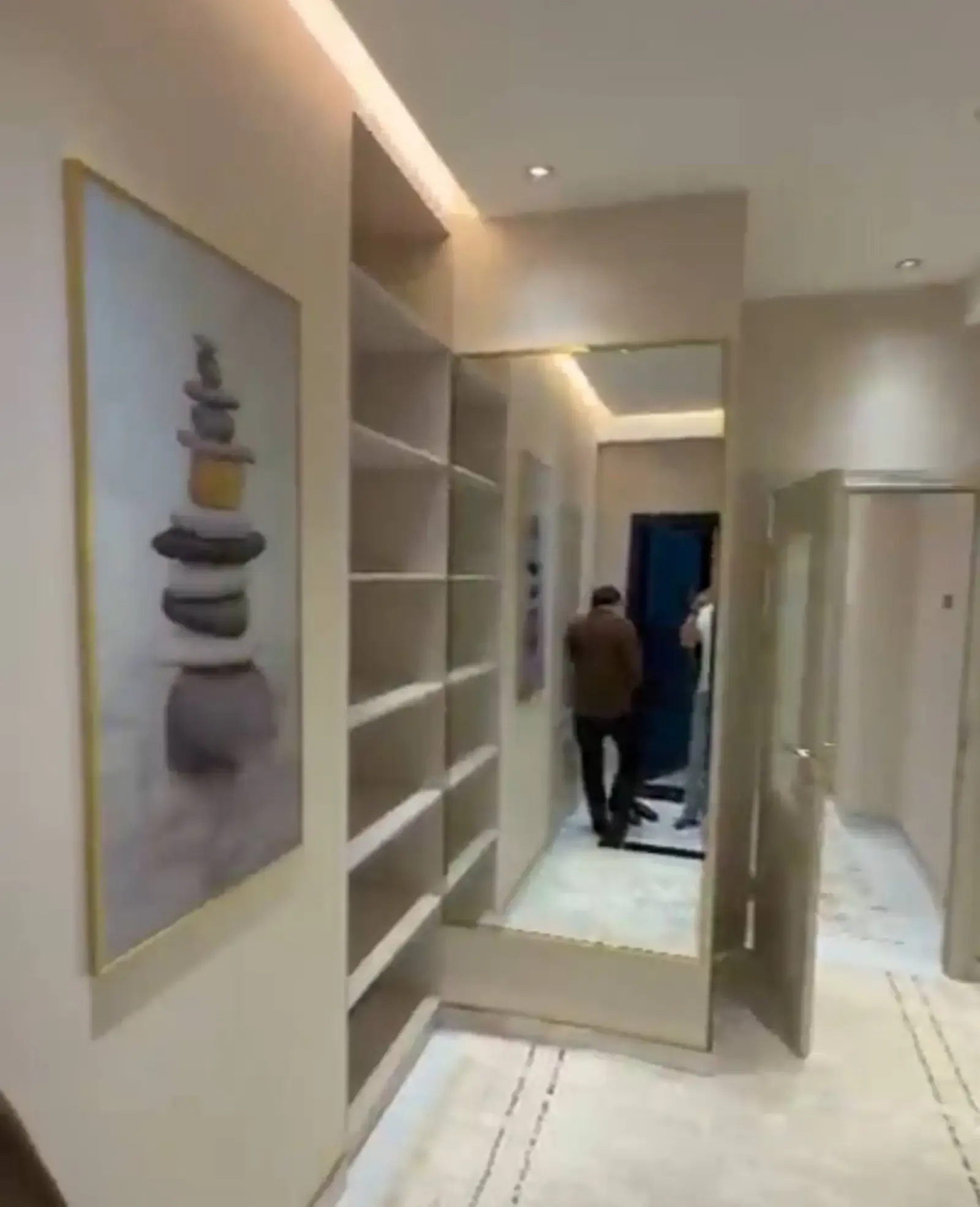 2-комн. квартира, 10 этаж, 62 м², Шохмансур