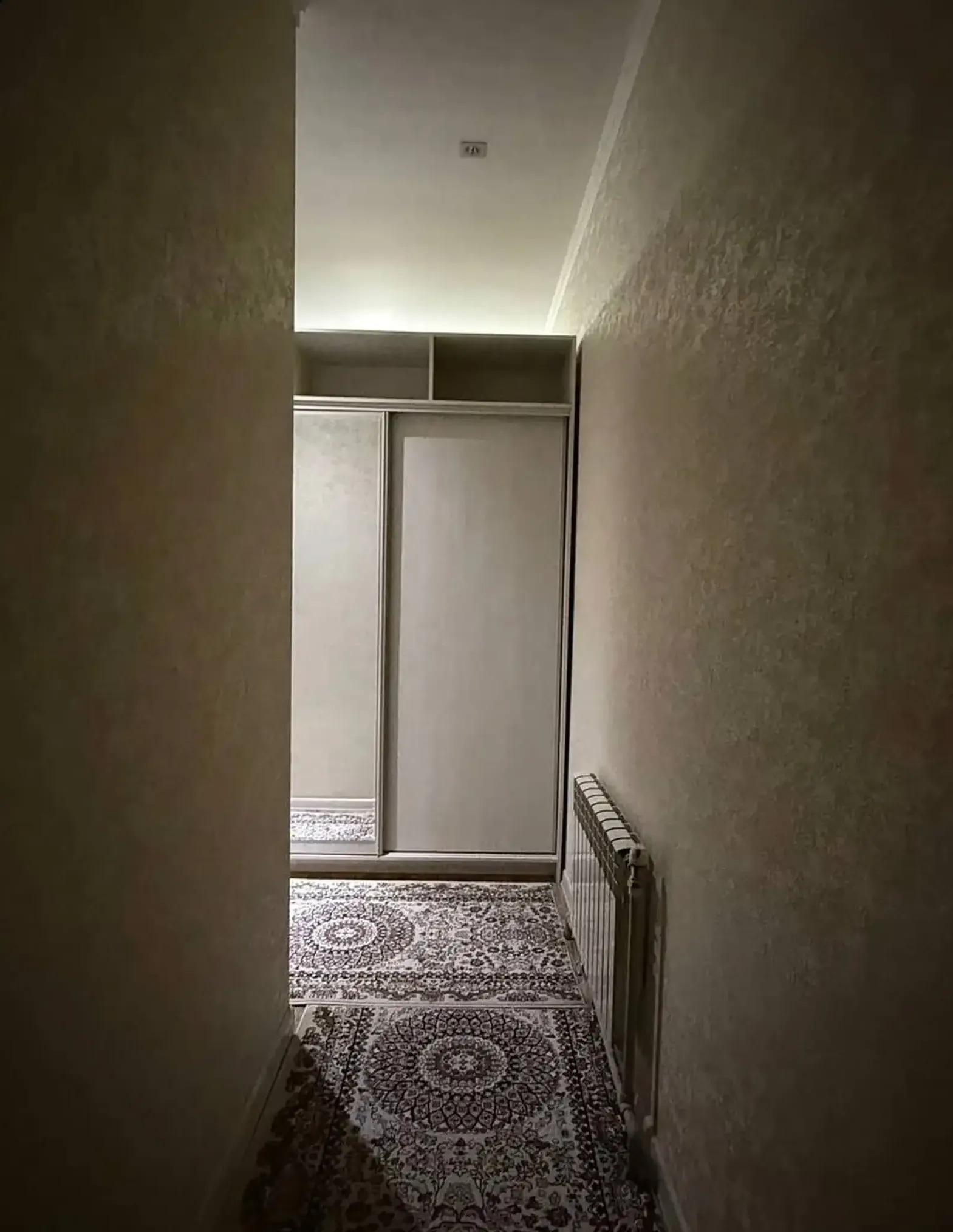 3-комн. квартира, 9 этаж, 90 м², Исмоили Сомони, Мехргон