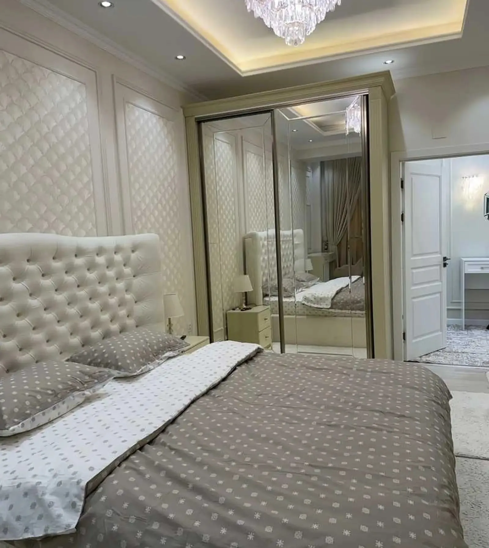2-комн. квартира, 14 этаж, 80м², Шохмансур