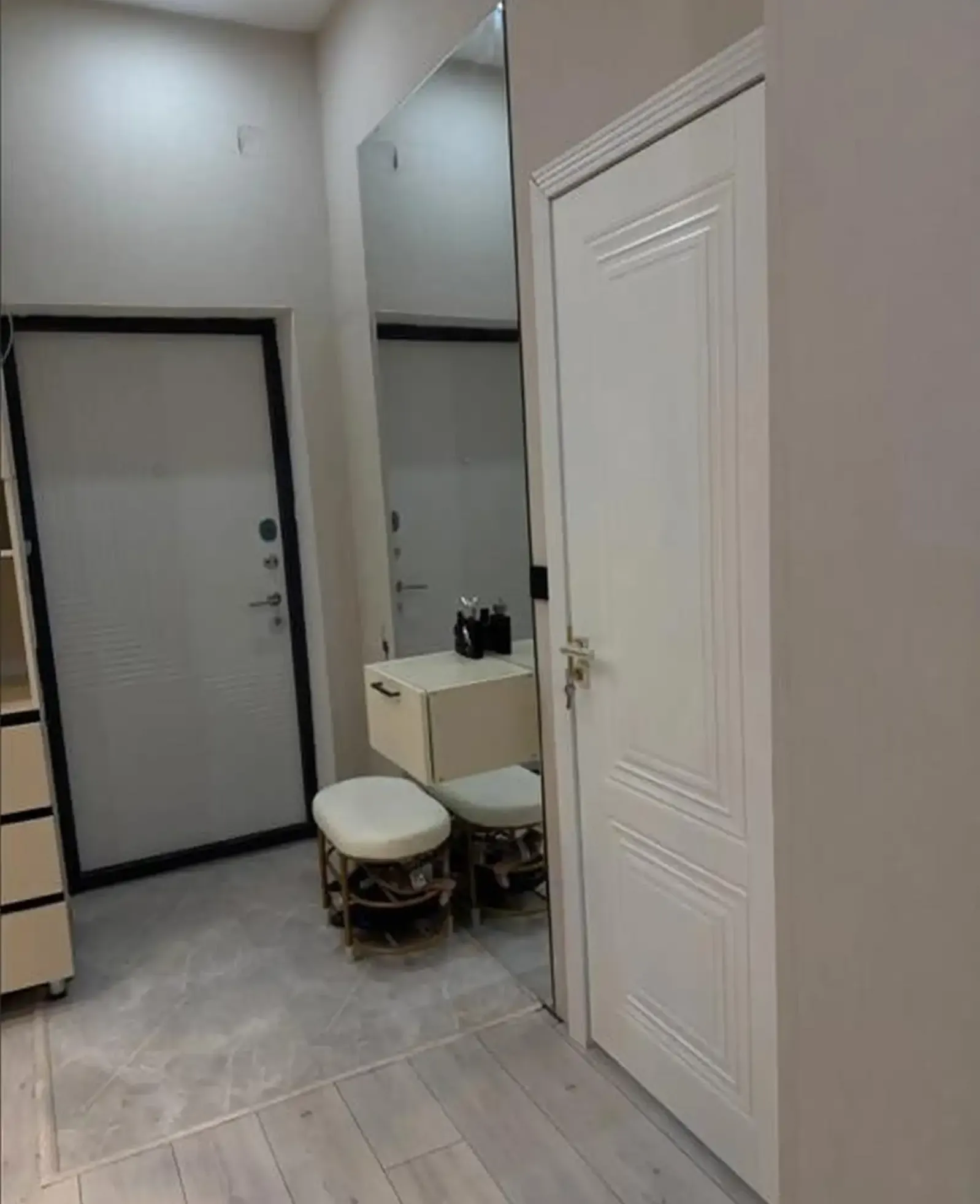 3-комн. квартира, 12 этаж, 98м², И Сомони