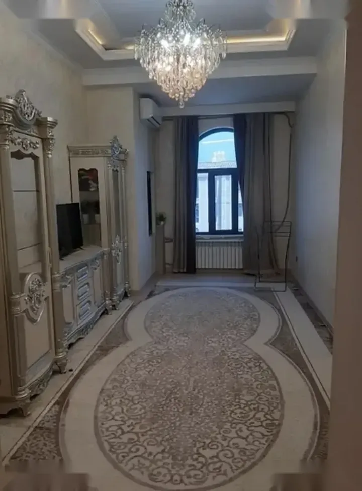 3-комн. квартира, 16 этаж, 107м², Шохмансур