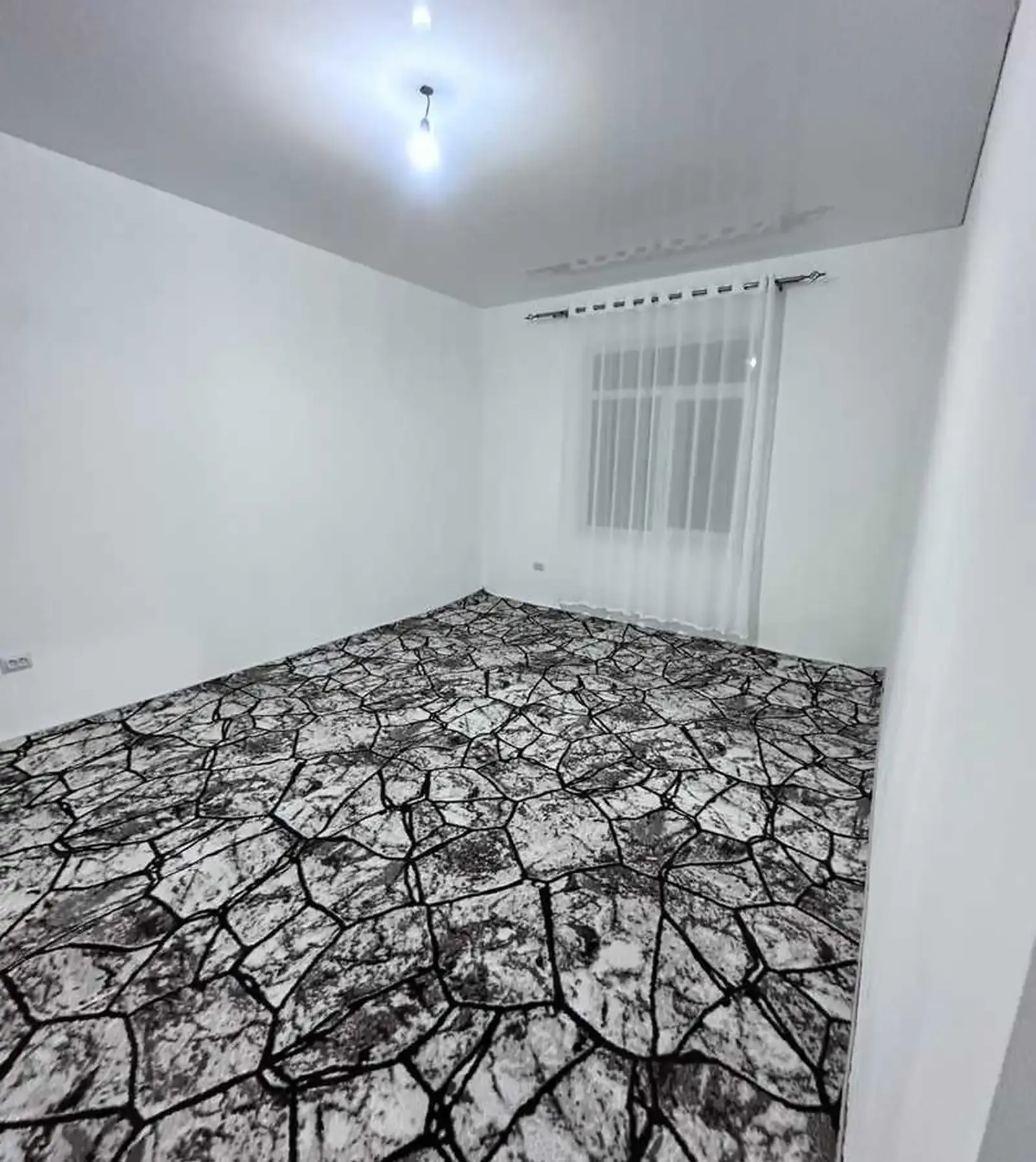 4-комн. квартира, 2 этаж, 100м², Сино