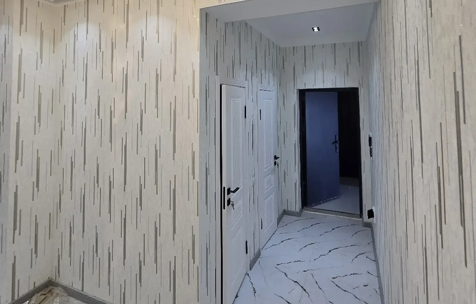2-комн. квартира, 10 этаж, 70 м², Сино 104 мкр