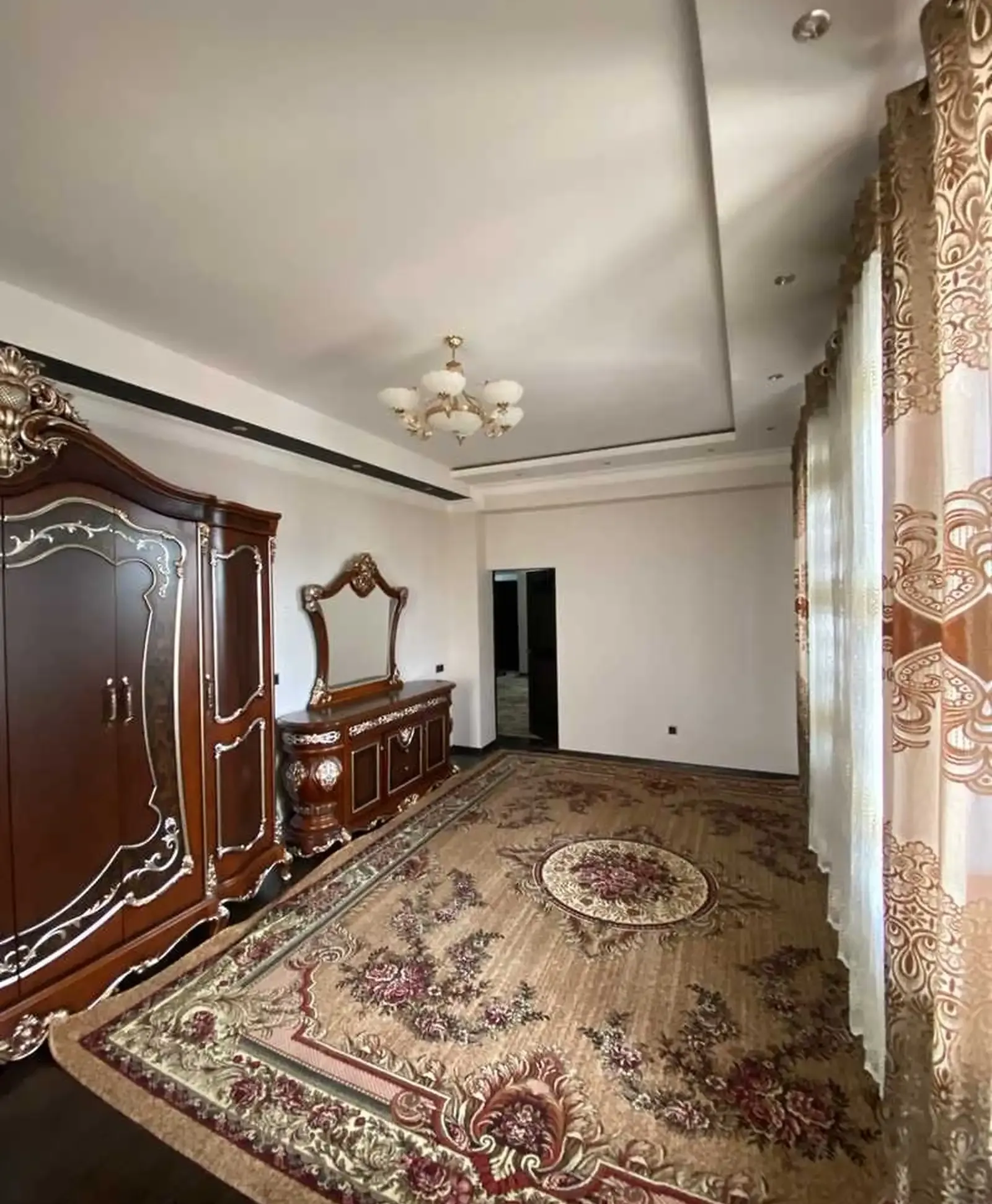 3-комн. квартира, 6 этаж, 102м², Сино