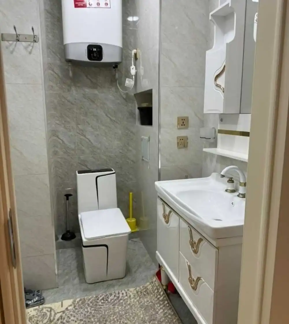 3-комн. квартира, 13 этаж, 110м², Шохмансур ру баруи Садбарг дом книжный мир Гелос