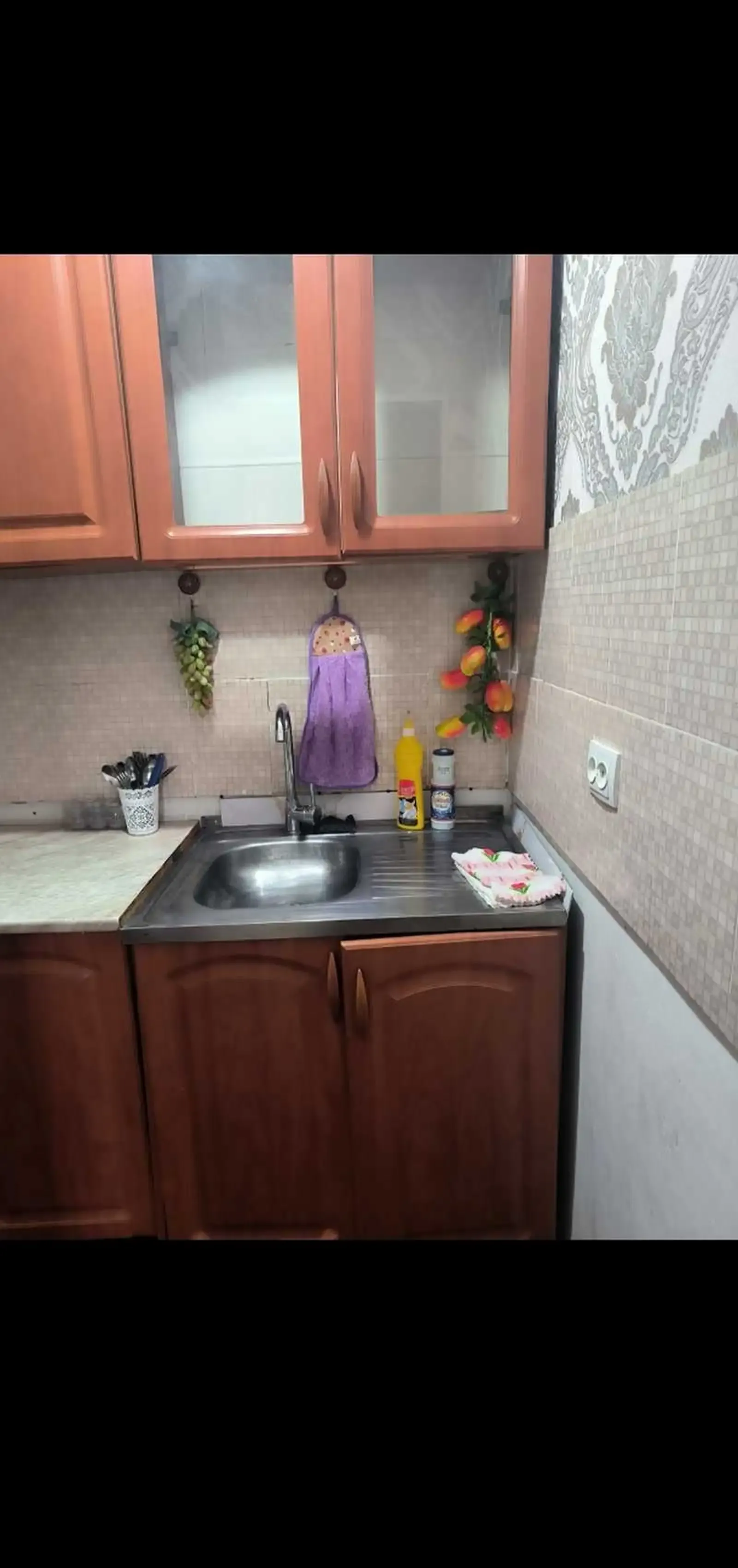 2-комн. квартира, 5 этаж, 40 м², 📍 шаҳри Душанбе, ноҳияи Сино, маҳаллаи Зарнисор, назди таксиҳои Регар