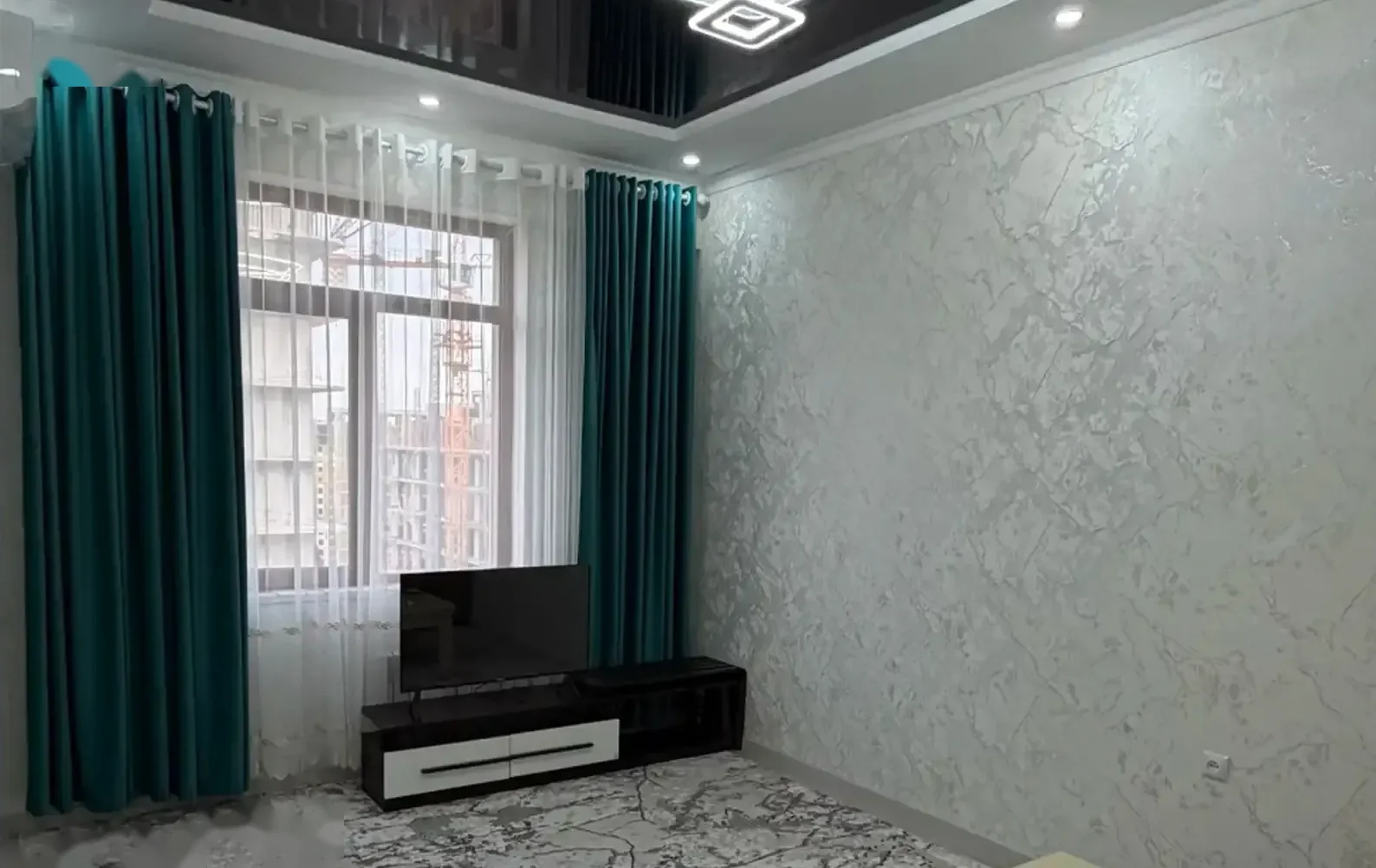 2-комн. квартира, 14 этаж, 50м², Овир