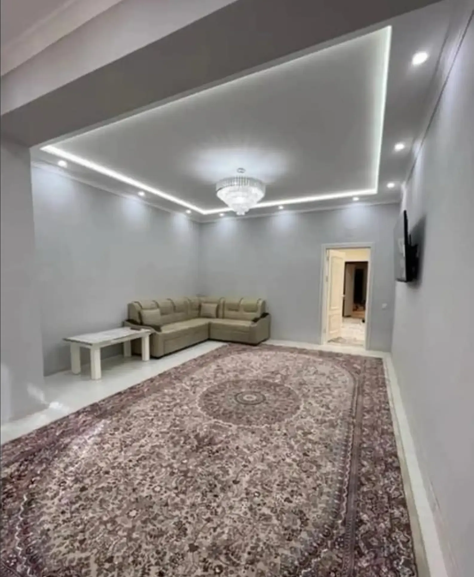 2-комн. квартира, 6 этаж, 85м², Шохмансур