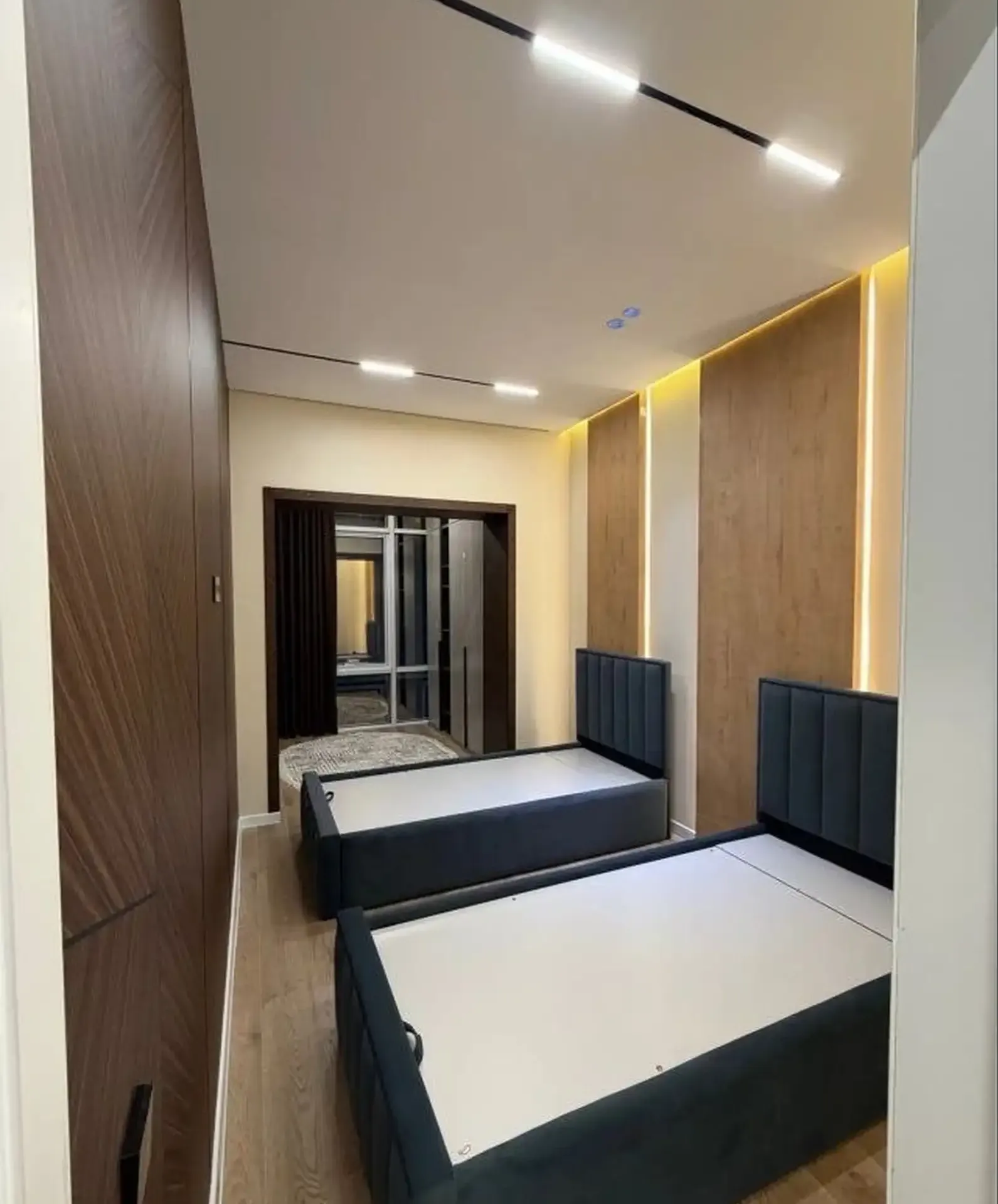 3-комн. квартира, 3 этаж, 97 м², И Сомони
