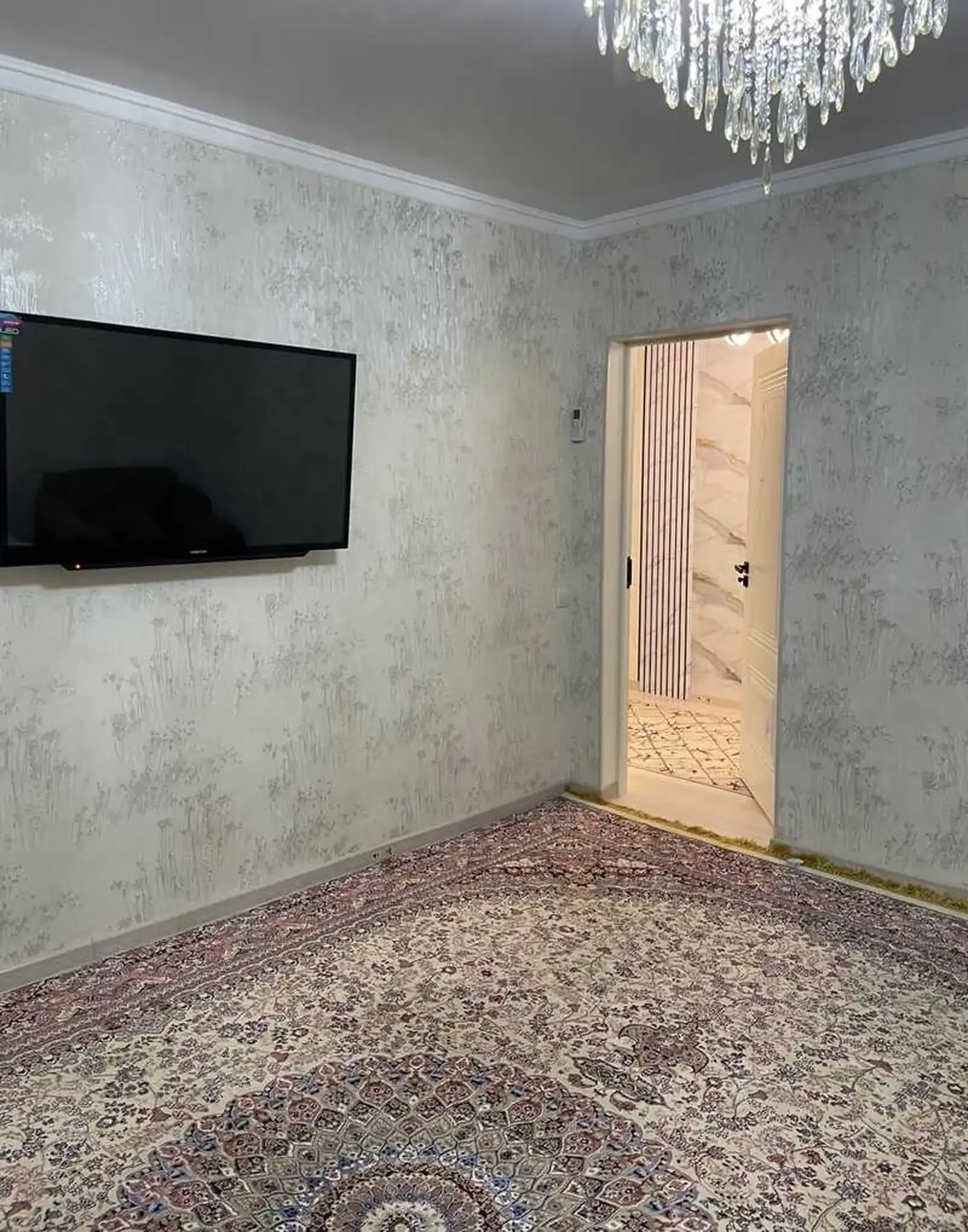 2-комн. квартира, 2 этаж, 68 м², Сино