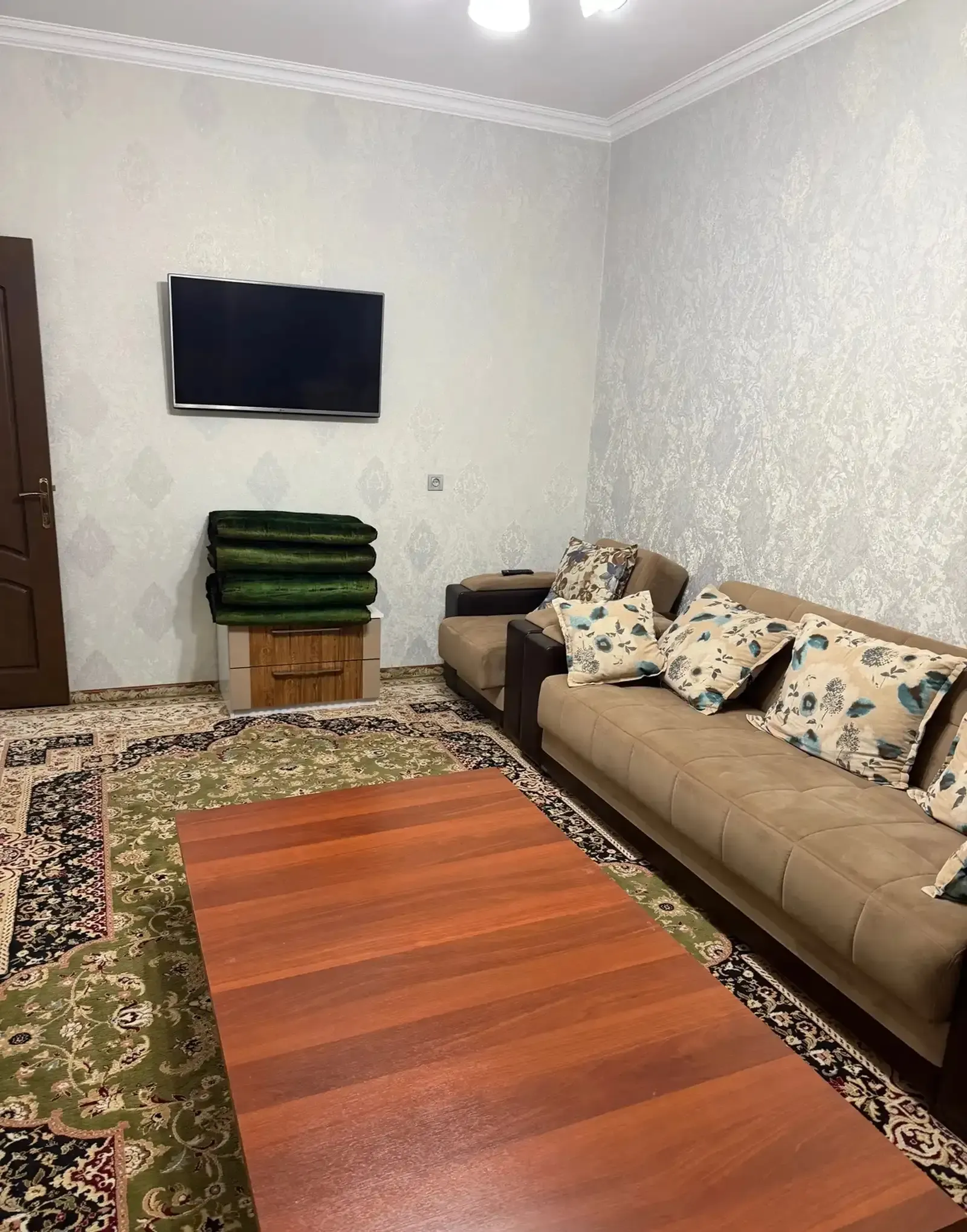 4-комн. квартира, 3 этаж, 100м², 61 мкр