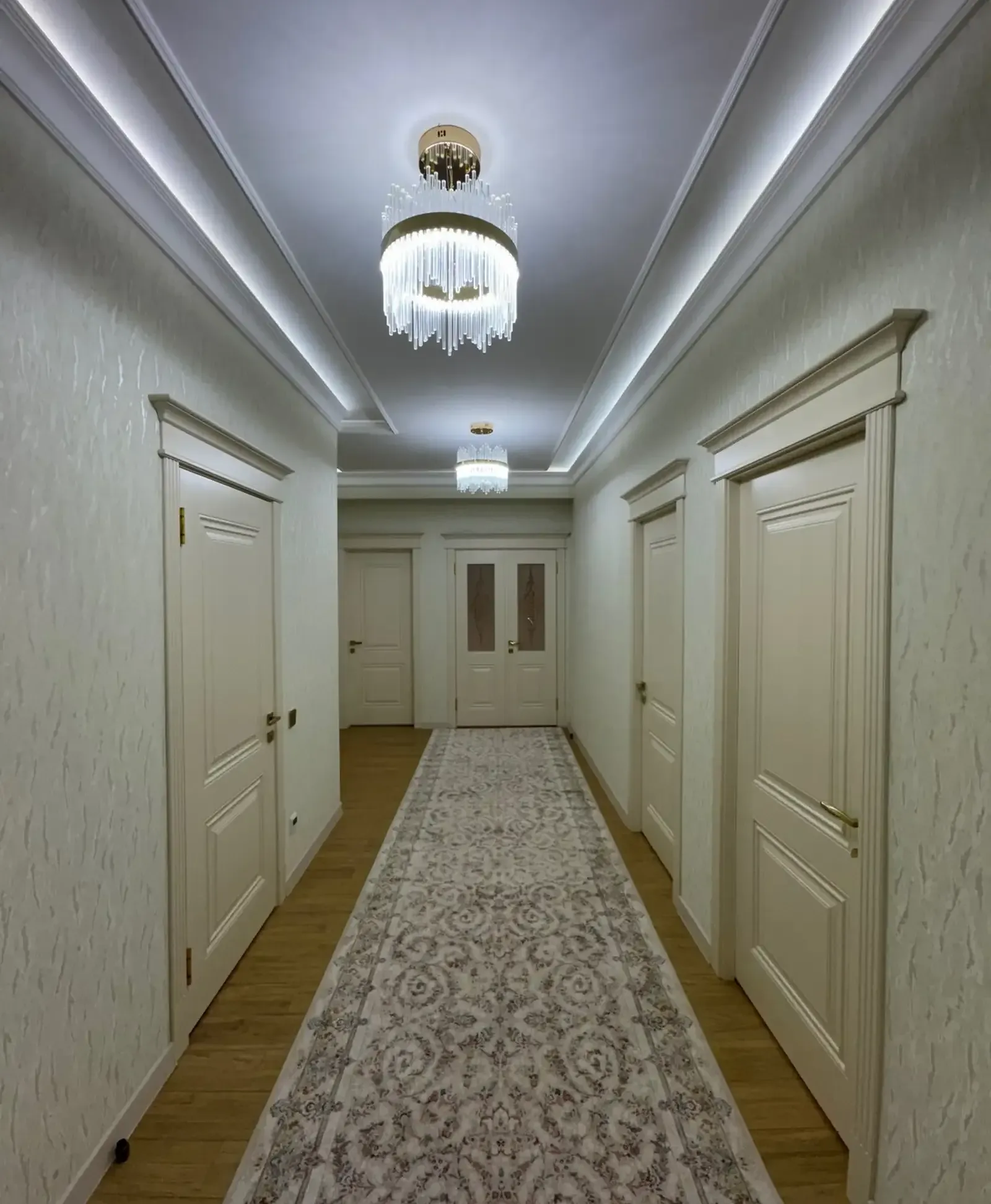 3-комн. квартира, 6 этаж, 110м², Овир/Грандь Отель