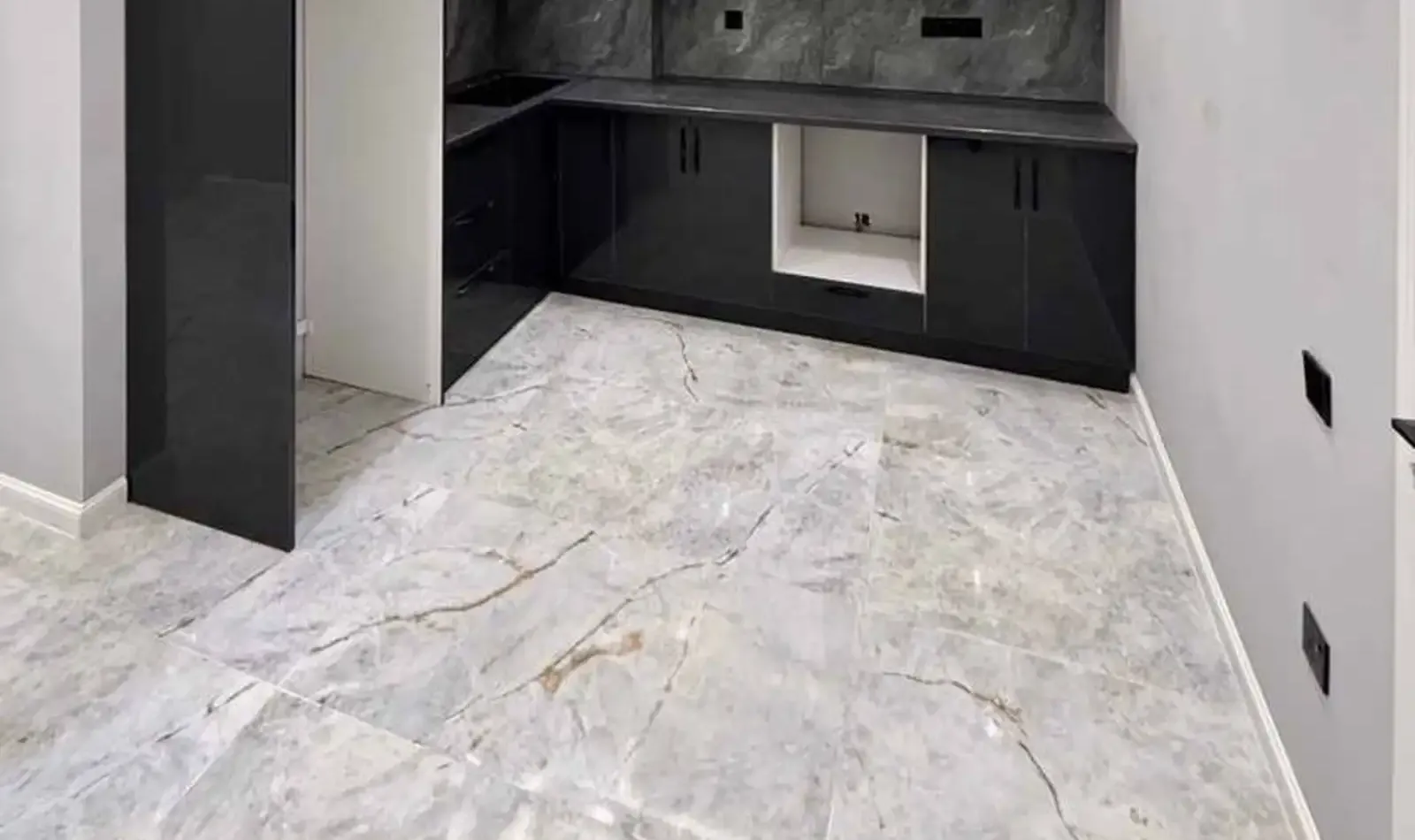 3-комн. квартира, 7 этаж, 78 м², Мохи нав, профсаюз