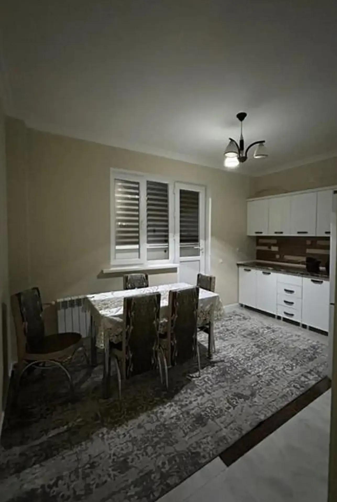 2-комн. квартира, 4 этаж, 82м², Сино