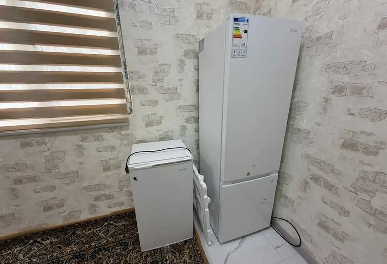 4-комн. квартира, 2 этаж, 100м², Сино 103 мкр