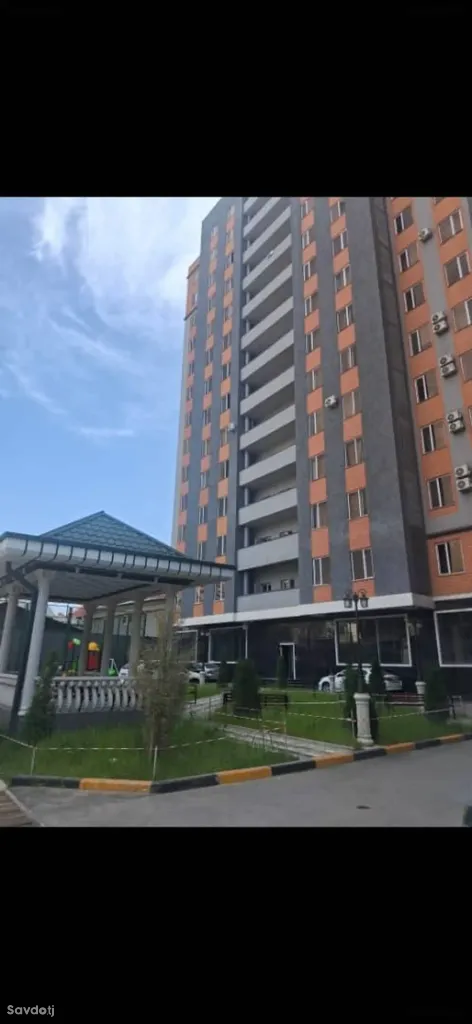 2-комн. квартира, 12 этаж, 61 м², Cомони