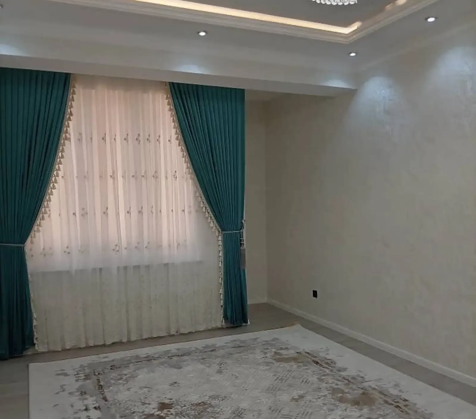 2-комн. квартира, 3 этаж, 63 м², Сино