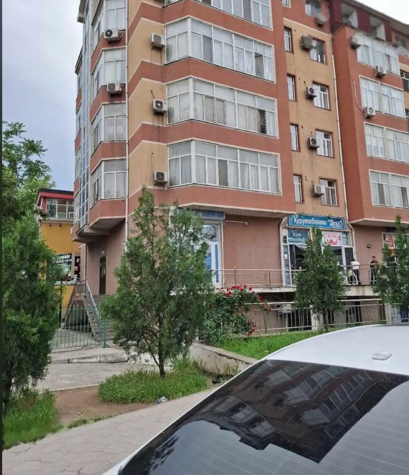 2-комн. квартира, 2 этаж, 70м², сино
