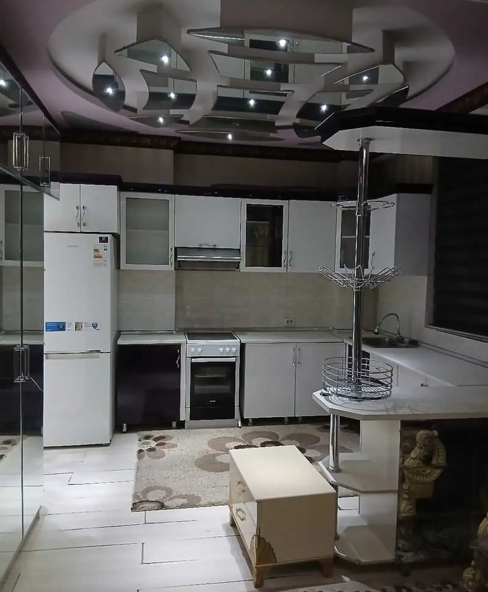 2-комн. квартира, 3 этаж, 6м², якум советский
