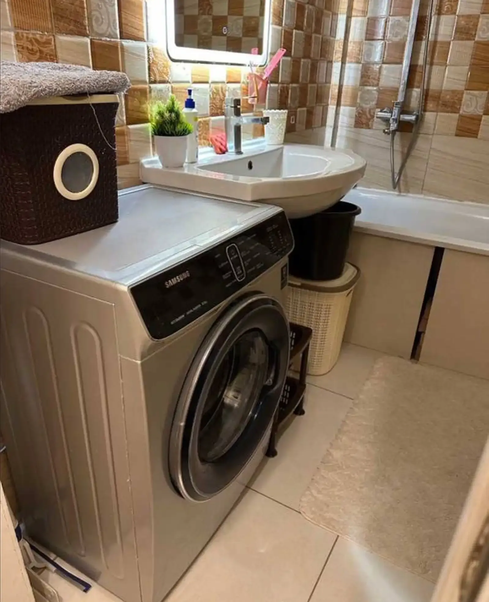 2-комн. квартира, 9 этаж, 60м², Сомони