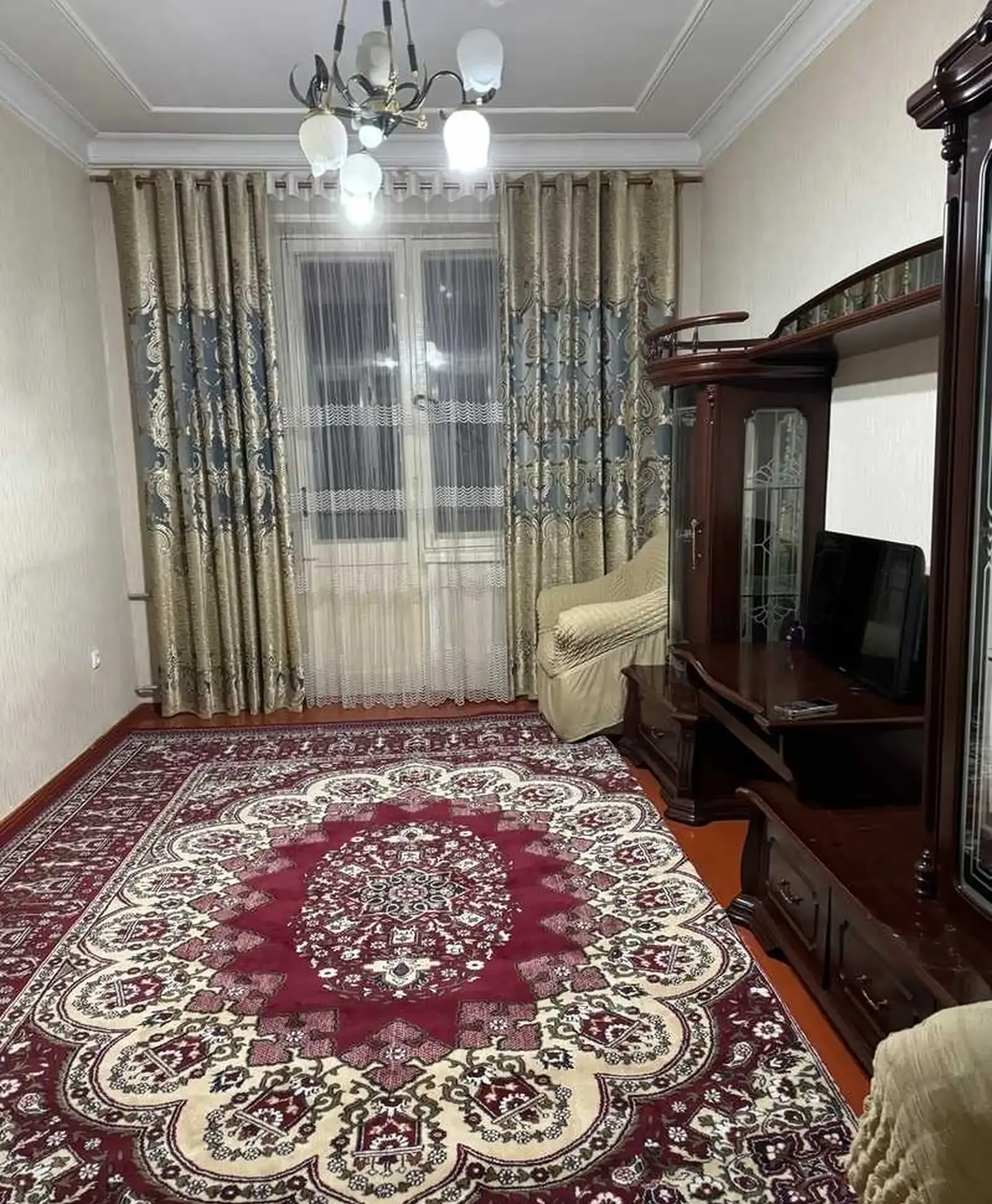 2-комн. квартира, 4 этаж, 48м², Н.Сомони.Назди аптекаи 1