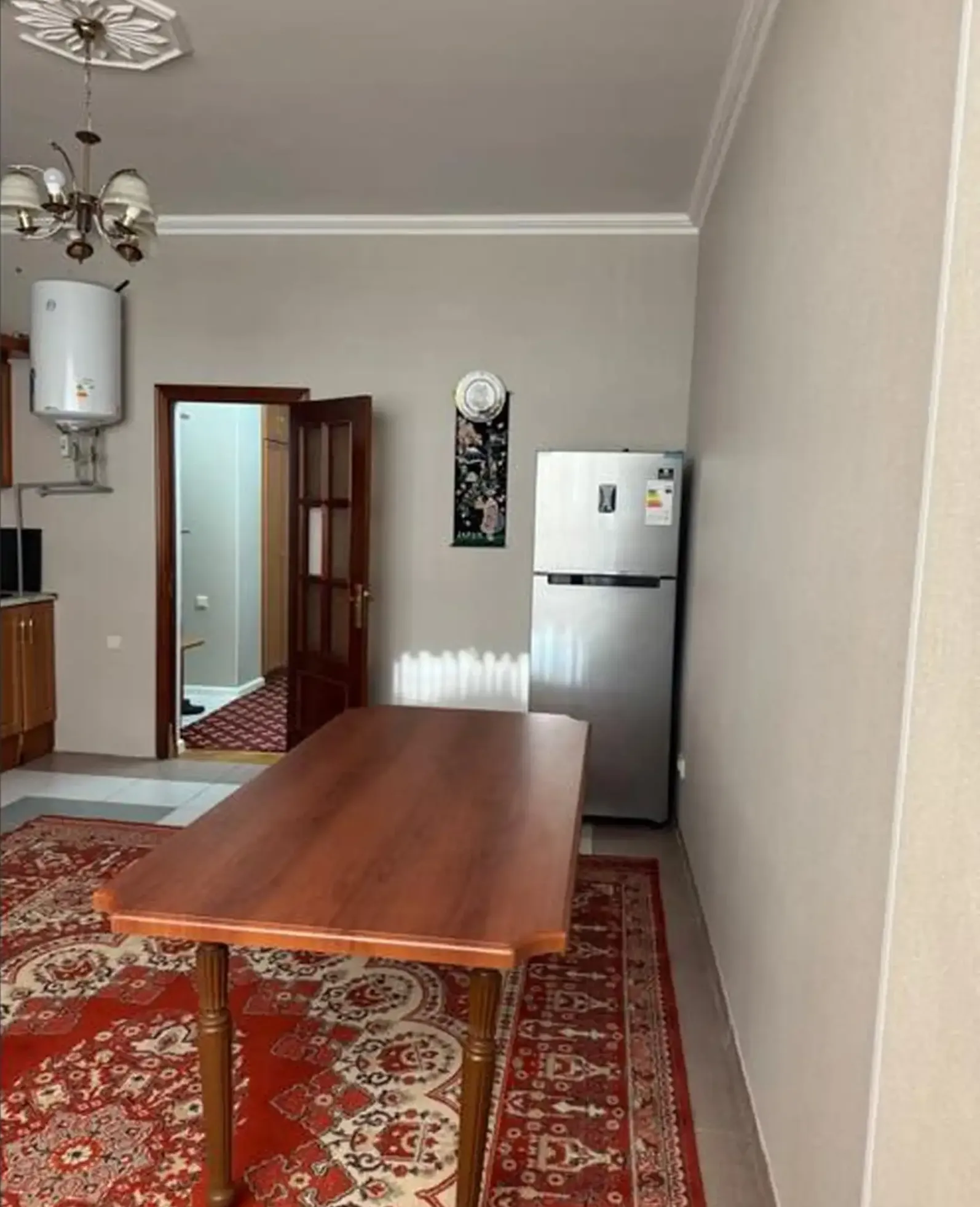 3-комн. квартира, Цокольный этаж, 110м², Шохмансур