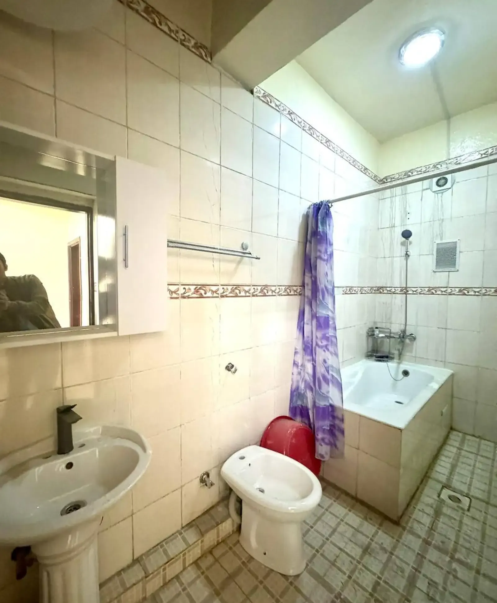2-комн. квартира, 6 этаж, 75 м², Фирдавси