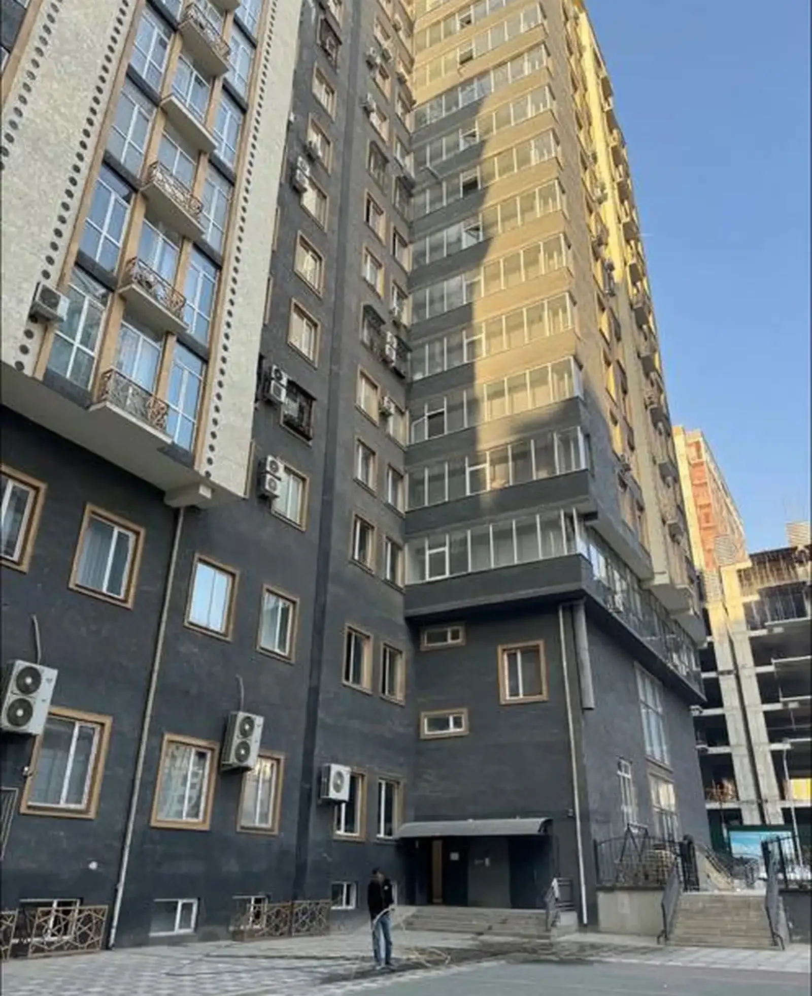 2-комн. квартира, 6 этаж, 60м², Шохмансур