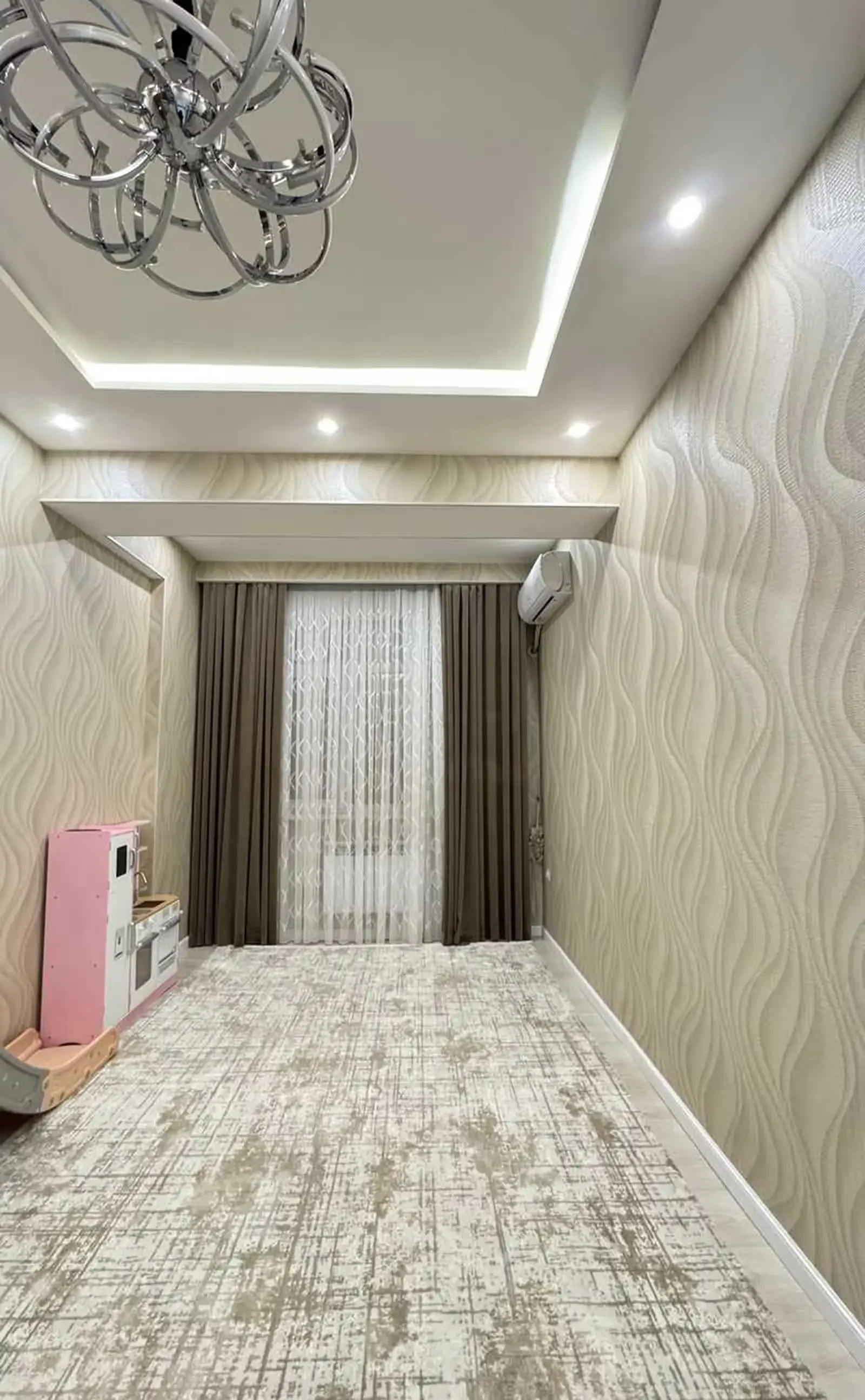 4-комн. квартира, 4 этаж, 120м², И. Сомони Овир