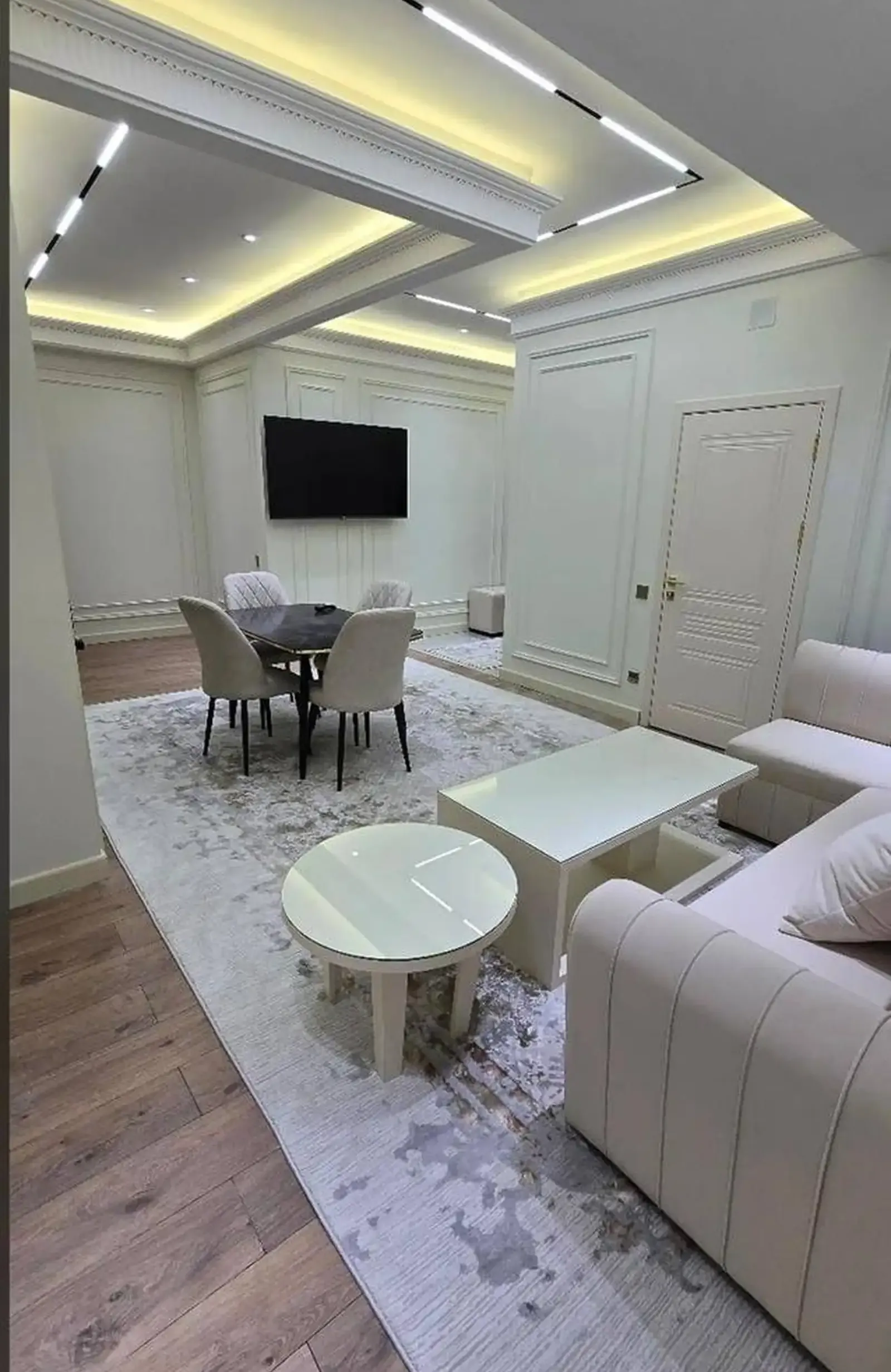 3-комн. квартира, 18 этаж, 102м², Сино