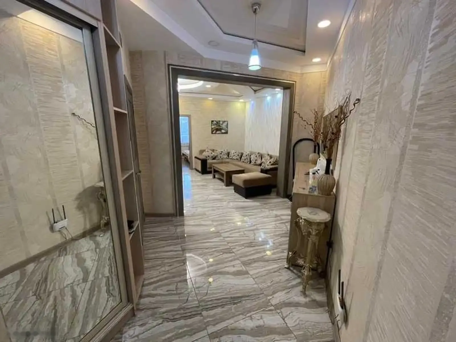 2-к квартира, 4 этаж, 70 м², Шохмансур