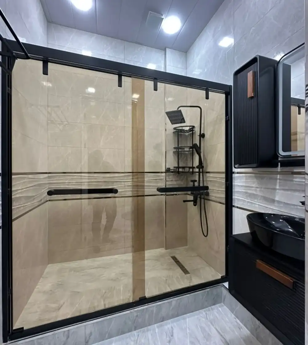 2-комн. квартира, 15 этаж, 75м², Шохмансур Садбарг бари гостиница Точикистон