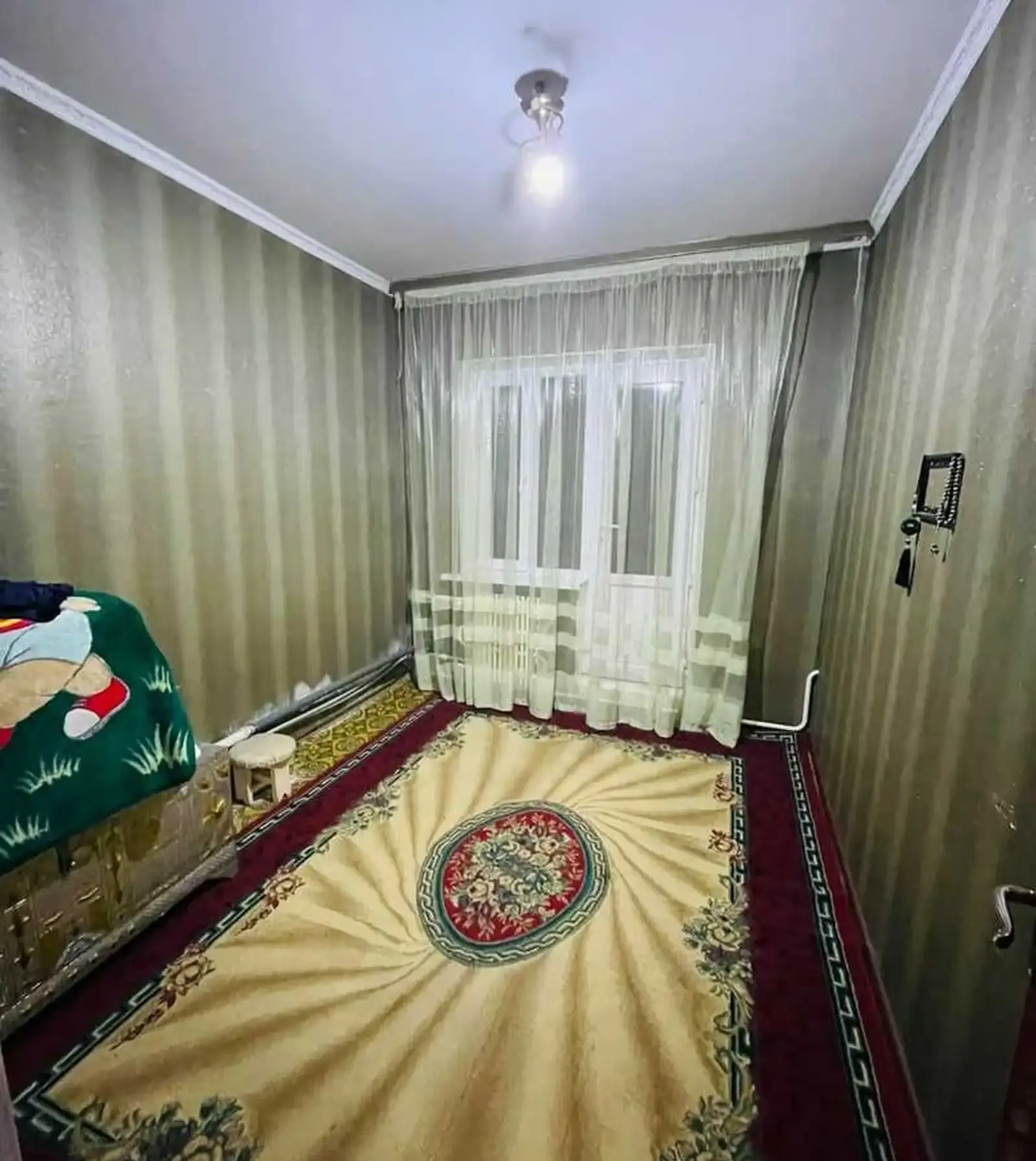 5-комн. квартира, 9 этаж, 100м², 103мкр пушти Маркази савдои Сияриён