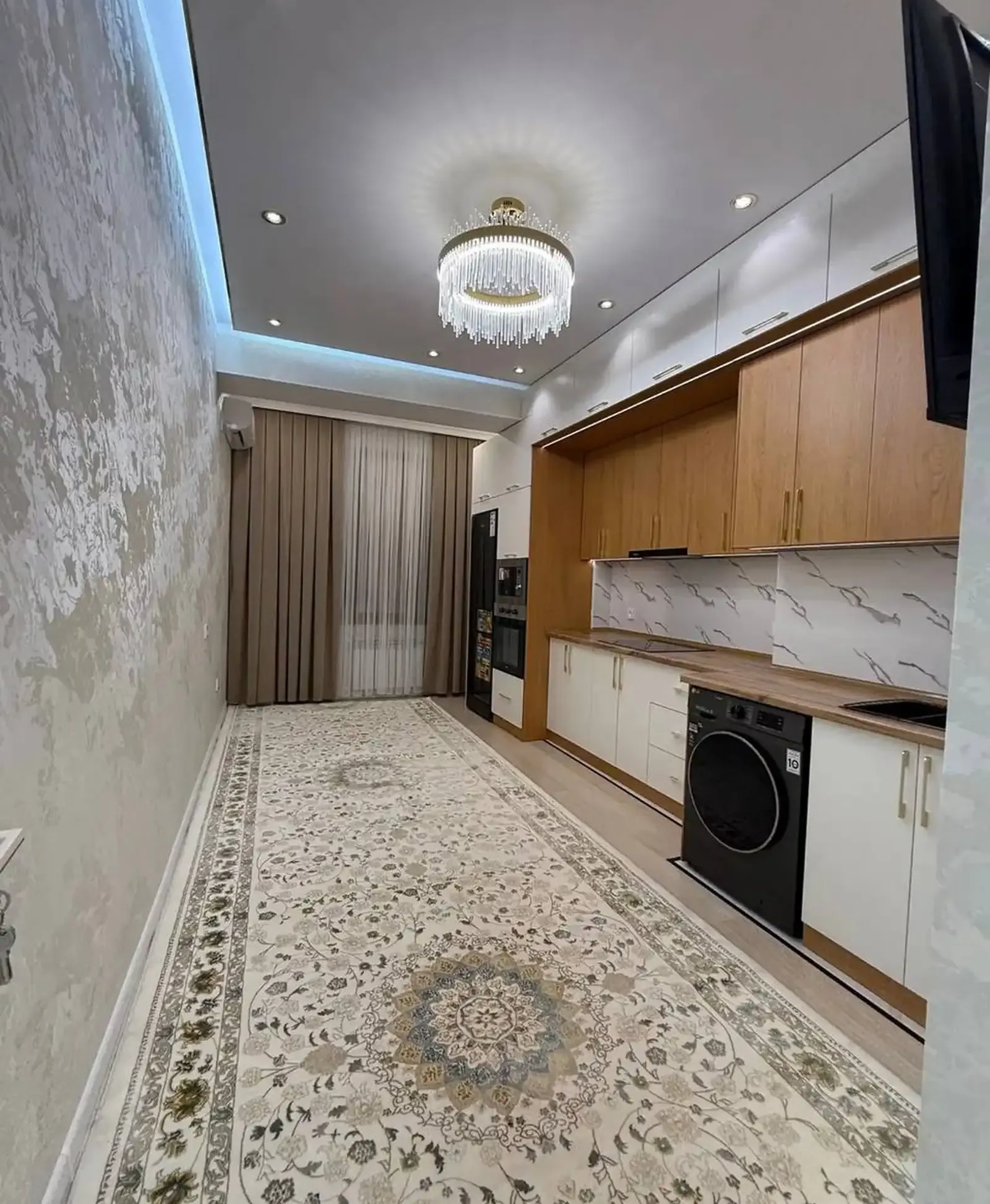 3-комн. квартира, 7 этаж, 90 м², Сино Сим Сим