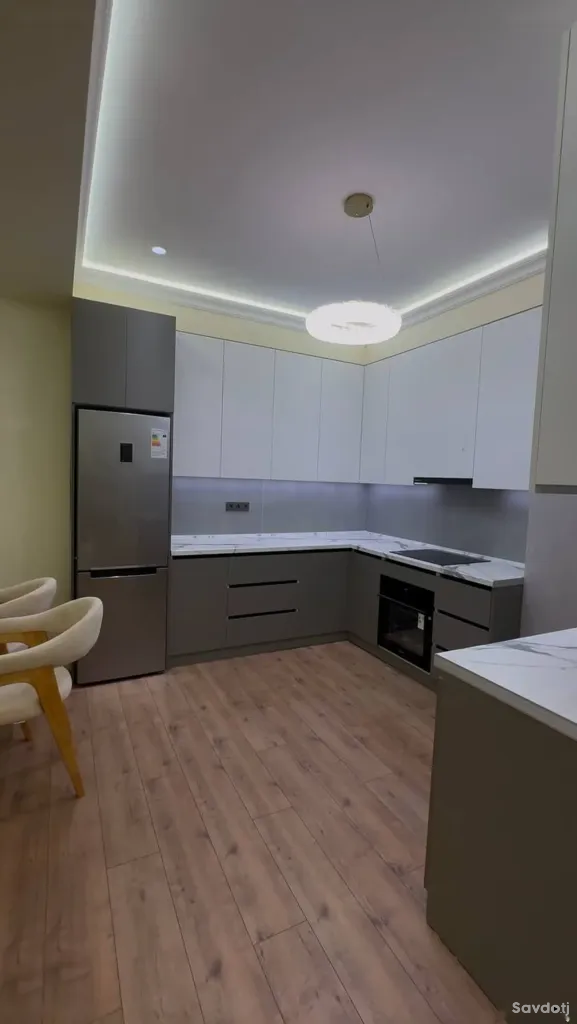 2-комн. квартира, 8 этаж, 86 м², сино