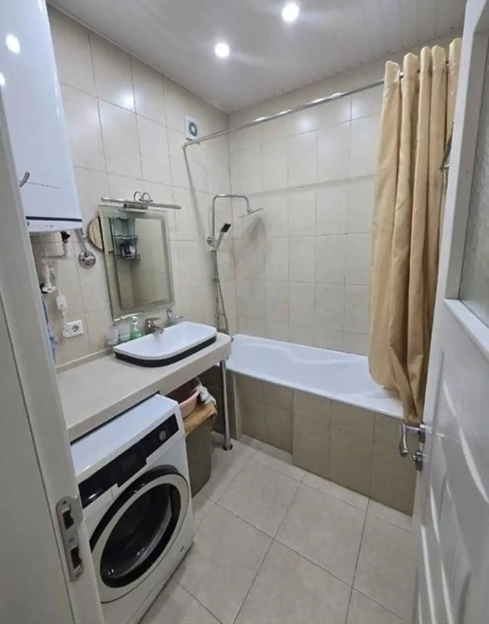 4-к квартира, 2 этаж, 120 м², Сино