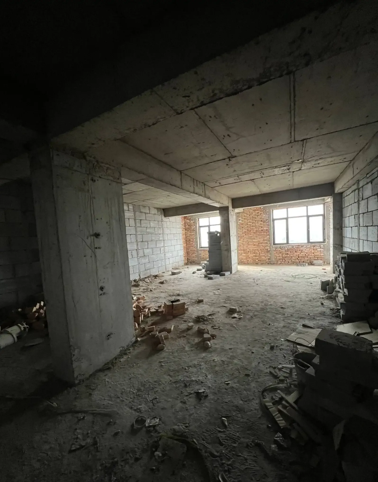 2-комн. квартира, 9 этаж, 78 м², Шохмансур болотар аз Чордома клиникаи сутунмухра