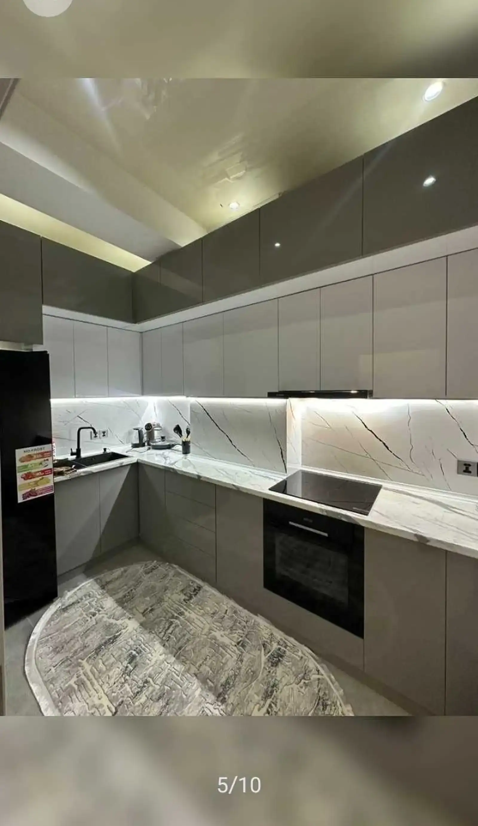 3-комн. квартира, 11 этаж, 105м², Голубой экран