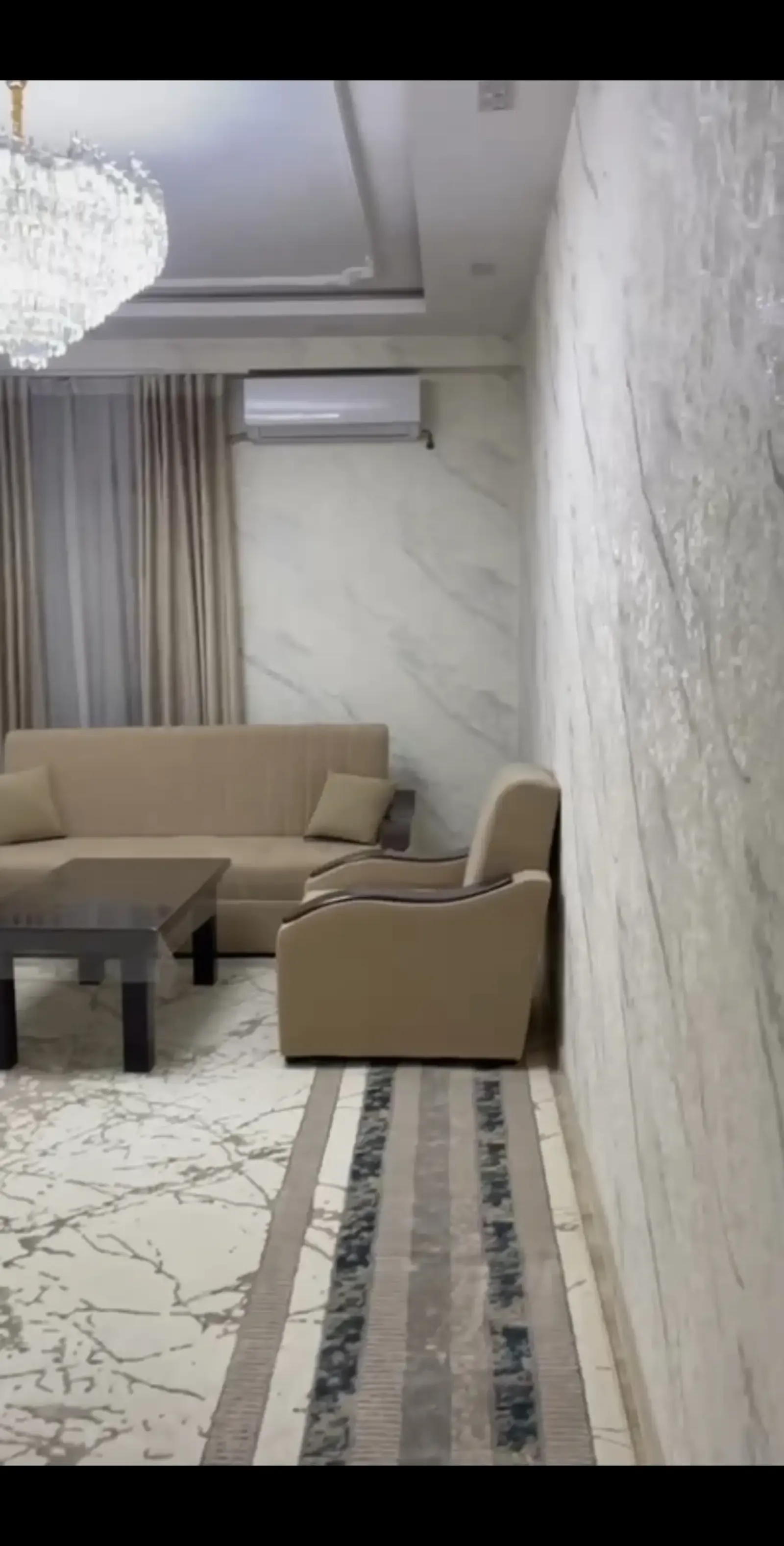 2-комн. квартира, 13 этаж, 90м², Чордома