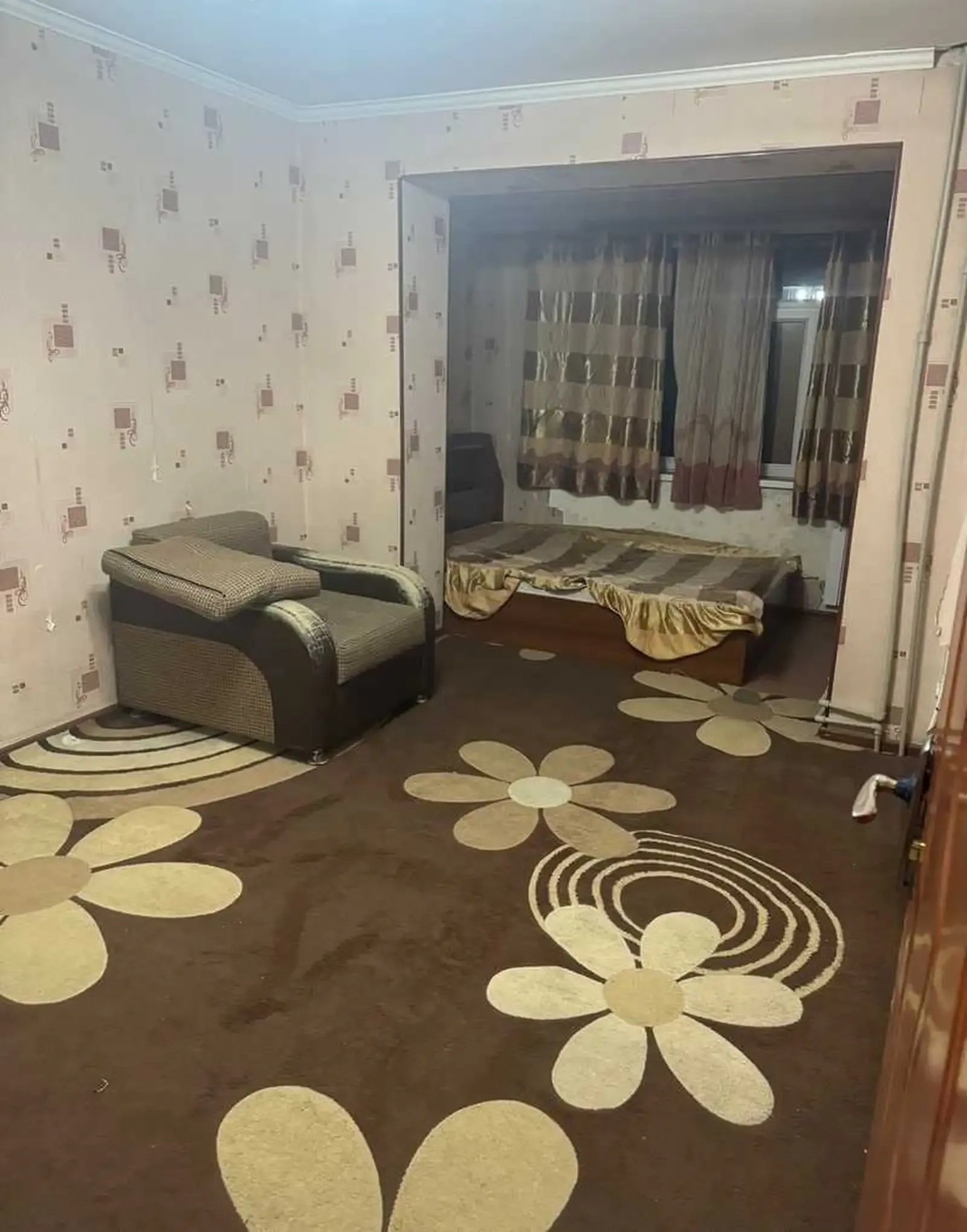 2-комн. квартира, 3 этаж, 70м², 33 МКР Гаи доми волна