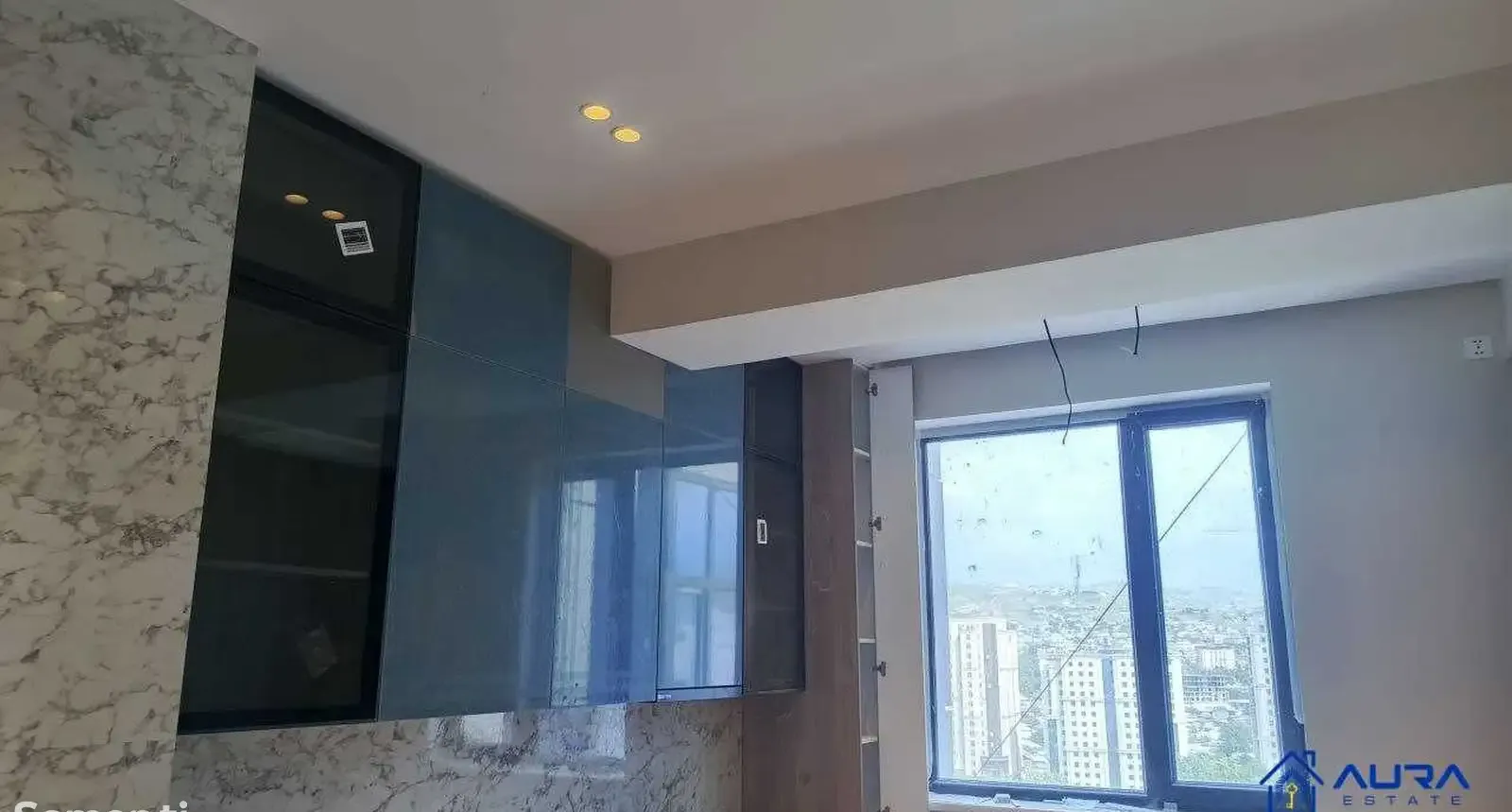 2-комн. квартира, 17 этаж, 83 м², Шохмансур