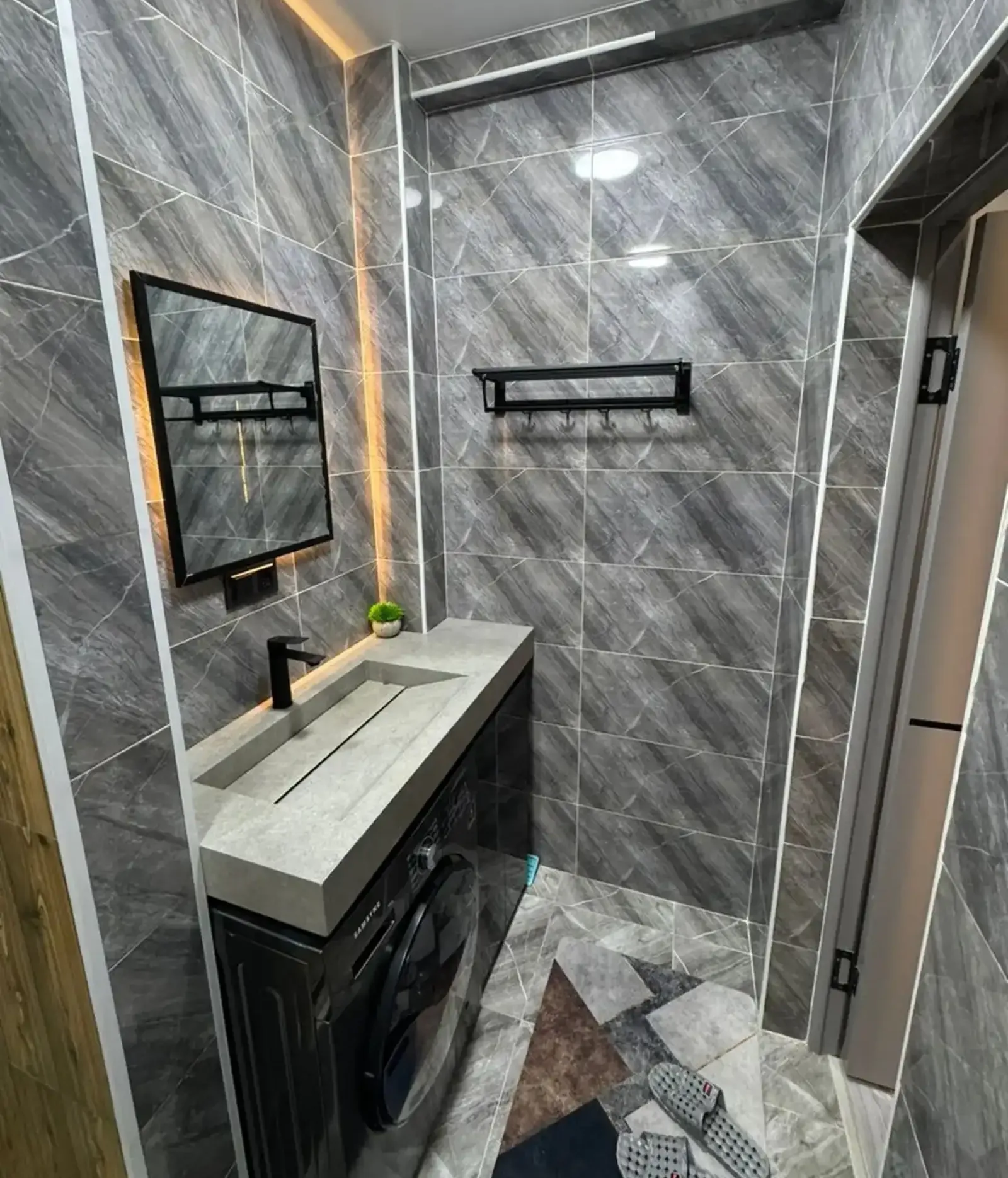 2-комн. квартира, 18 этаж, 80м², шохмансур
