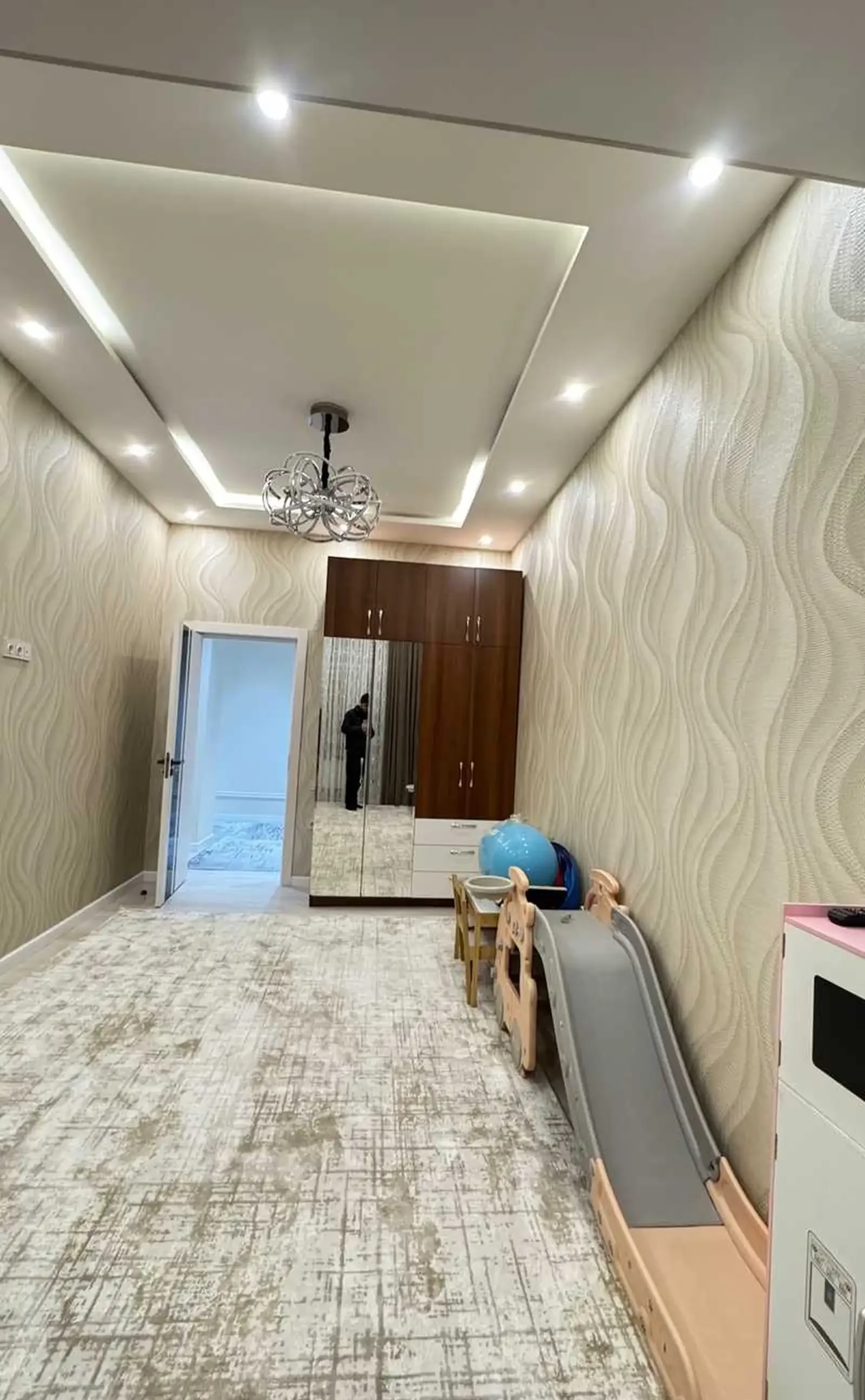 4-комн. квартира, 4 этаж, 120м², И. Сомони Овир