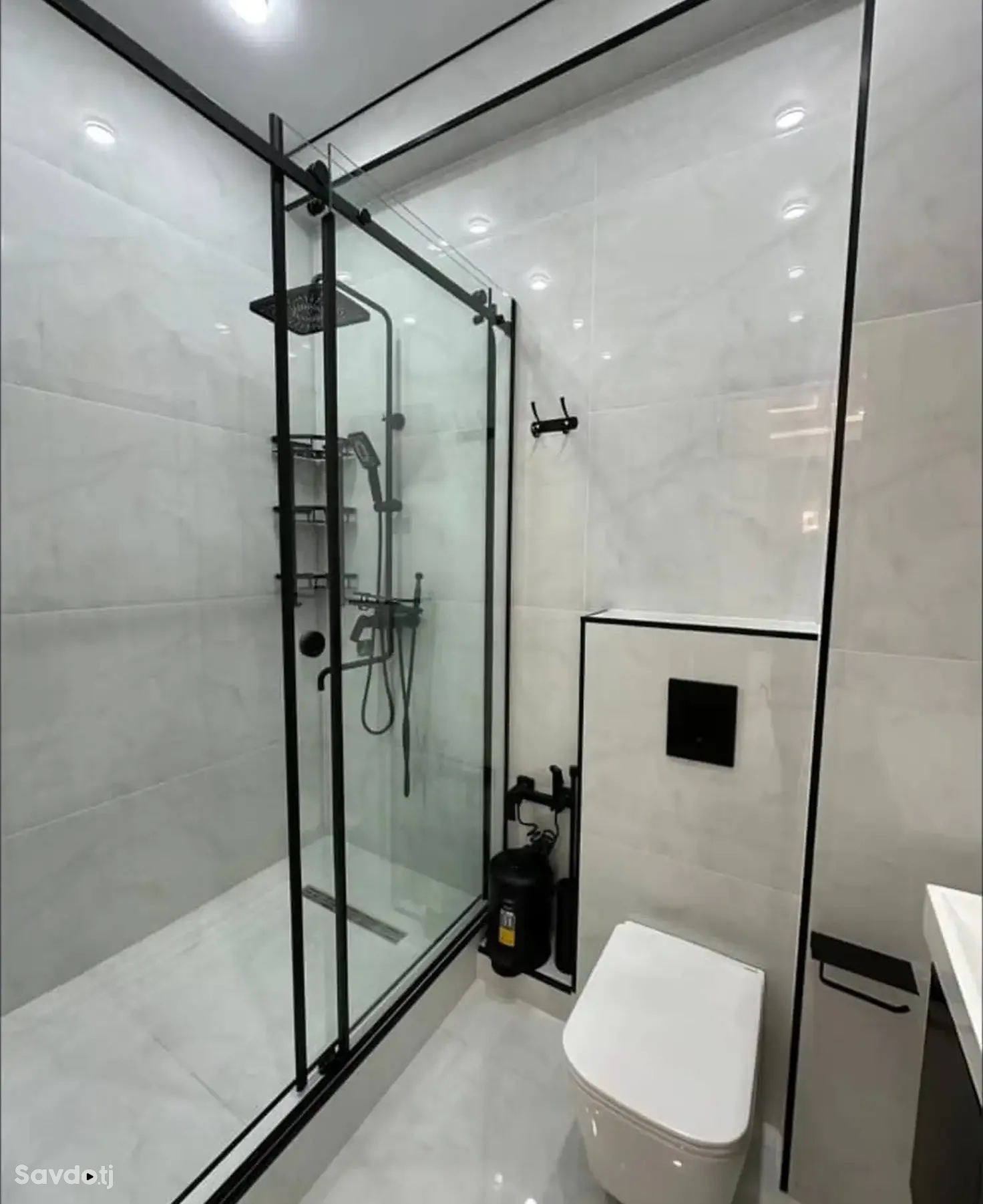 3-комн. квартира, 13 этаж, 105м², Сомони
