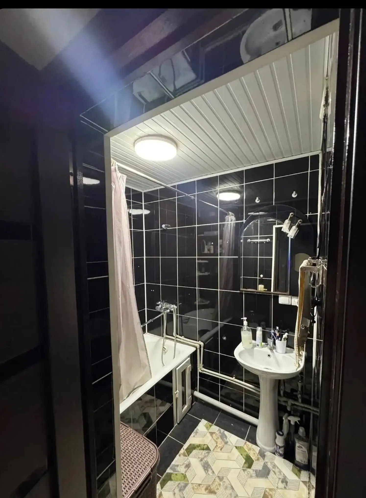 4-комн. квартира, 4 этаж, 90 м², Автовокзал, 83мкр