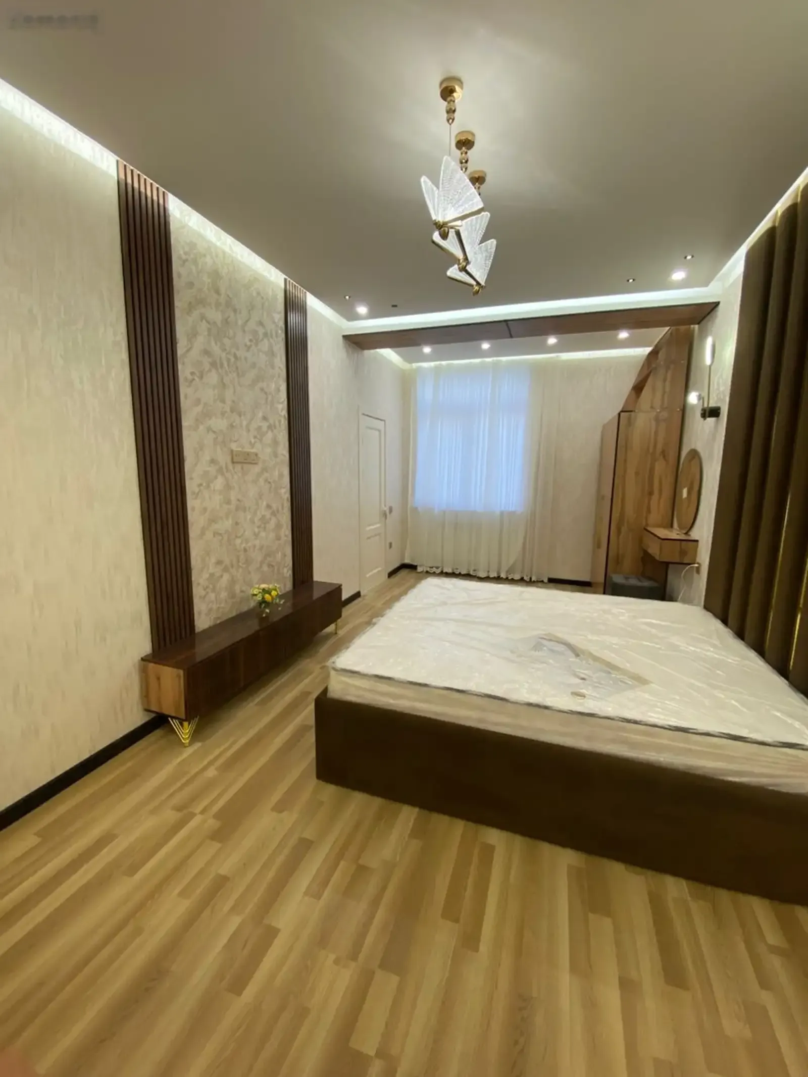 2-к квартира, 6 этаж, 93 м², Аэропорт