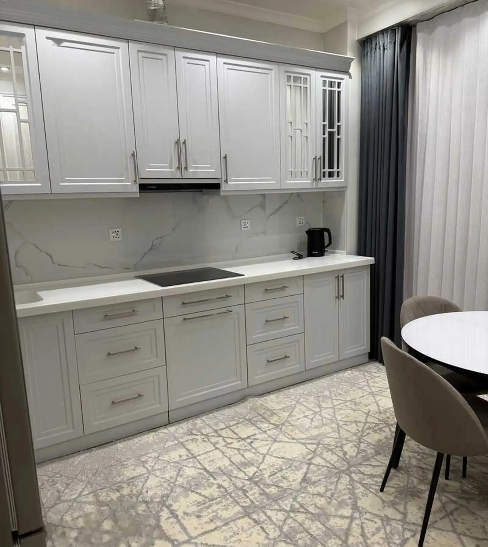 2-комн. квартира, 14 этаж, 80м², Шохмансур